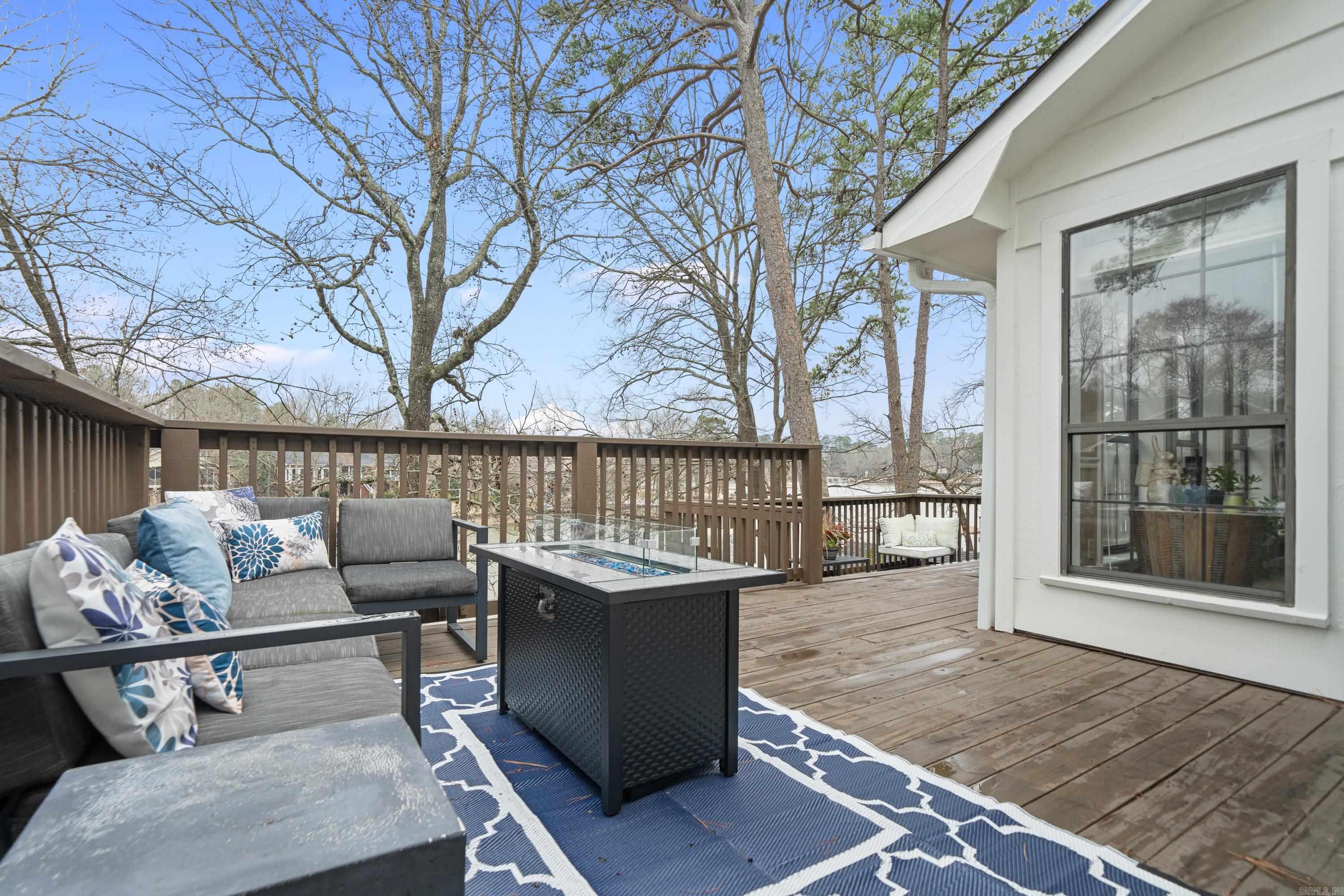 Driftwood Point - Residential