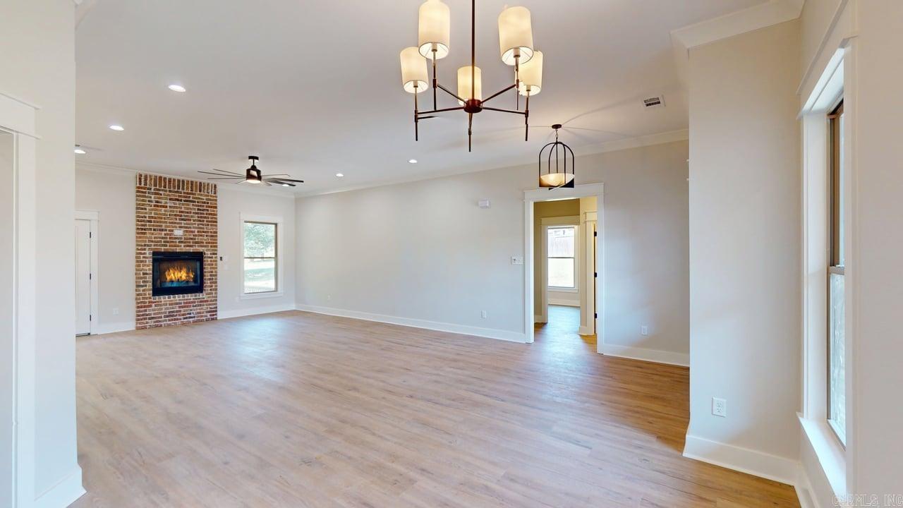 PERSIMMON RIDGE ESTATES - Residential