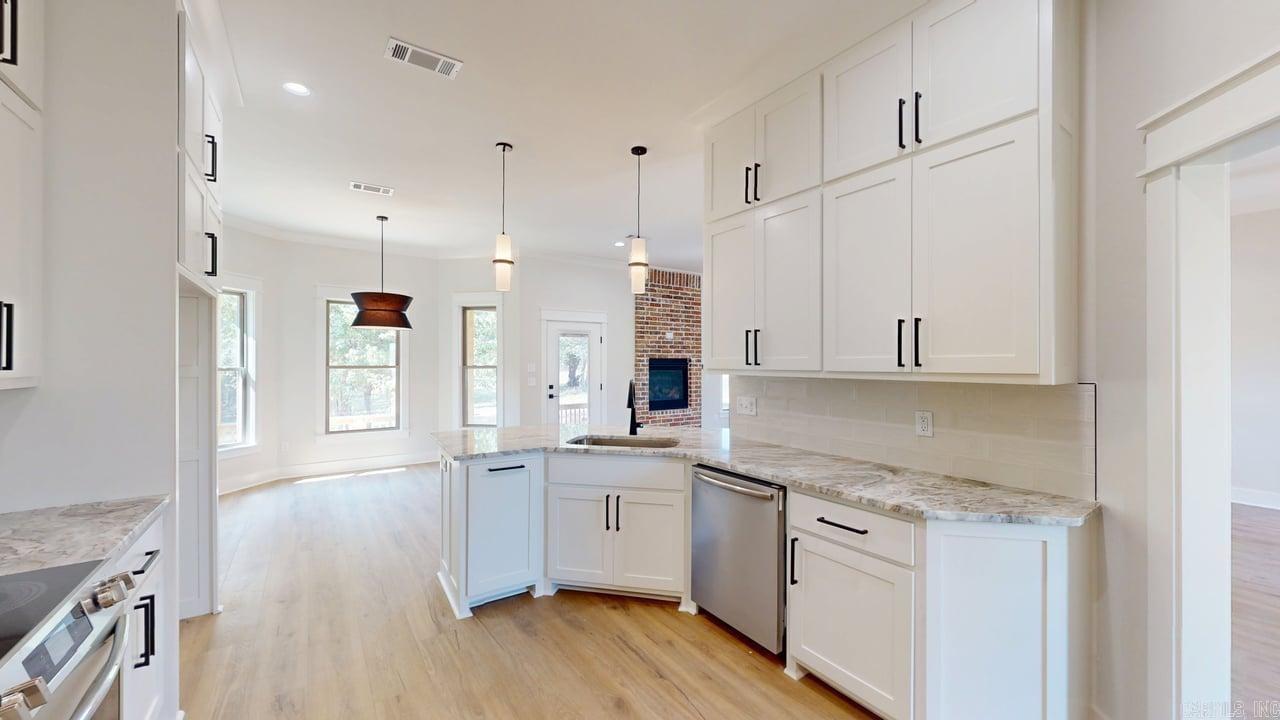PERSIMMON RIDGE ESTATES - Residential
