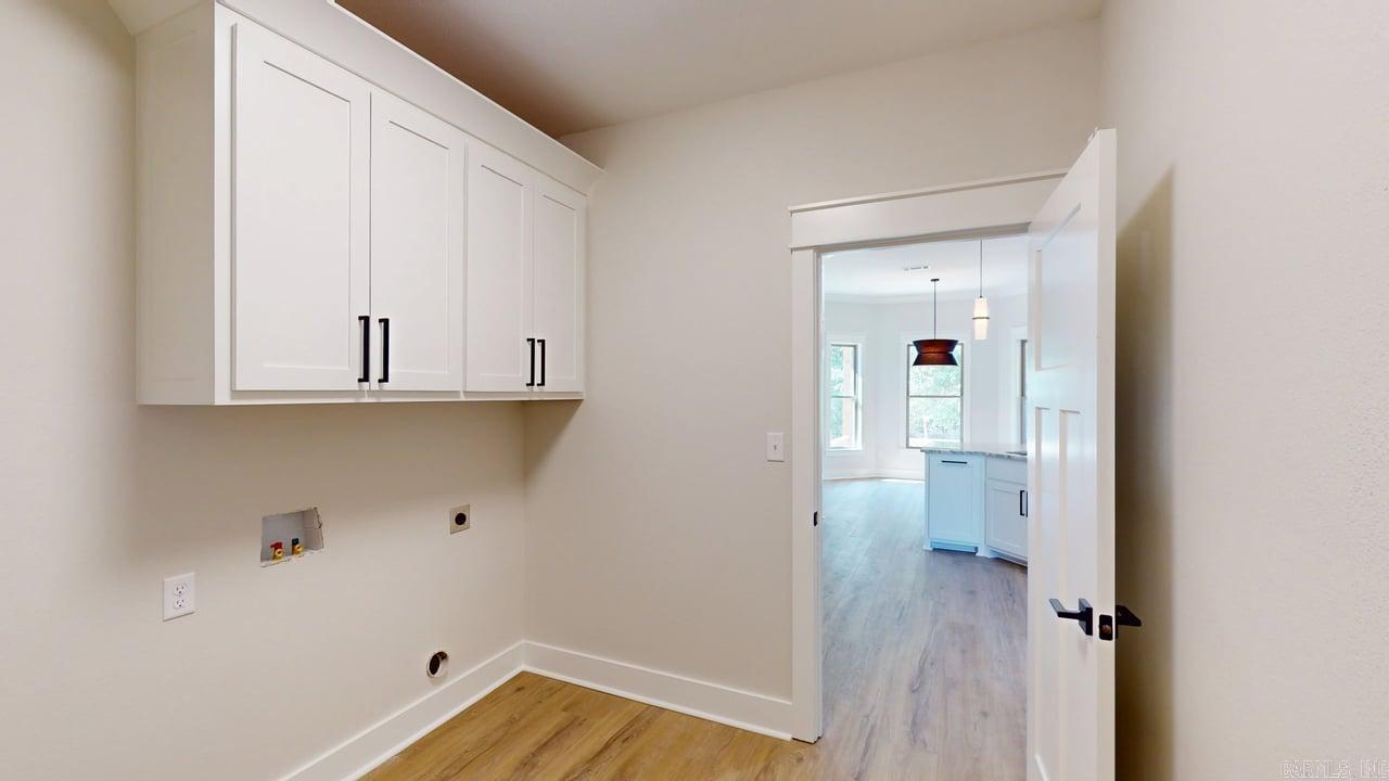 PERSIMMON RIDGE ESTATES - Residential