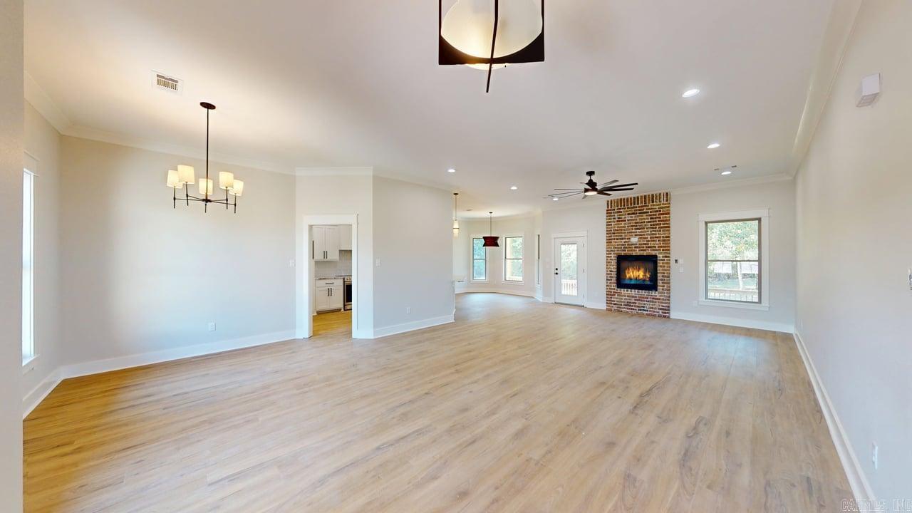 PERSIMMON RIDGE ESTATES - Residential