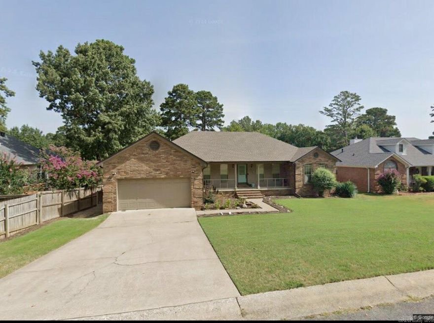Welcome to this spacious 4-bedroom, 3-bath home located in the desirable Saddle Top Addition neighborhood in Conway, Arkansas. Not only does this home offer plenty of space for your family, but it also includes a separate studio apartment — complete with a full kitchenette and full bathroom — perfect for generating rental income, housing extended family, or creating your own private guest suite.