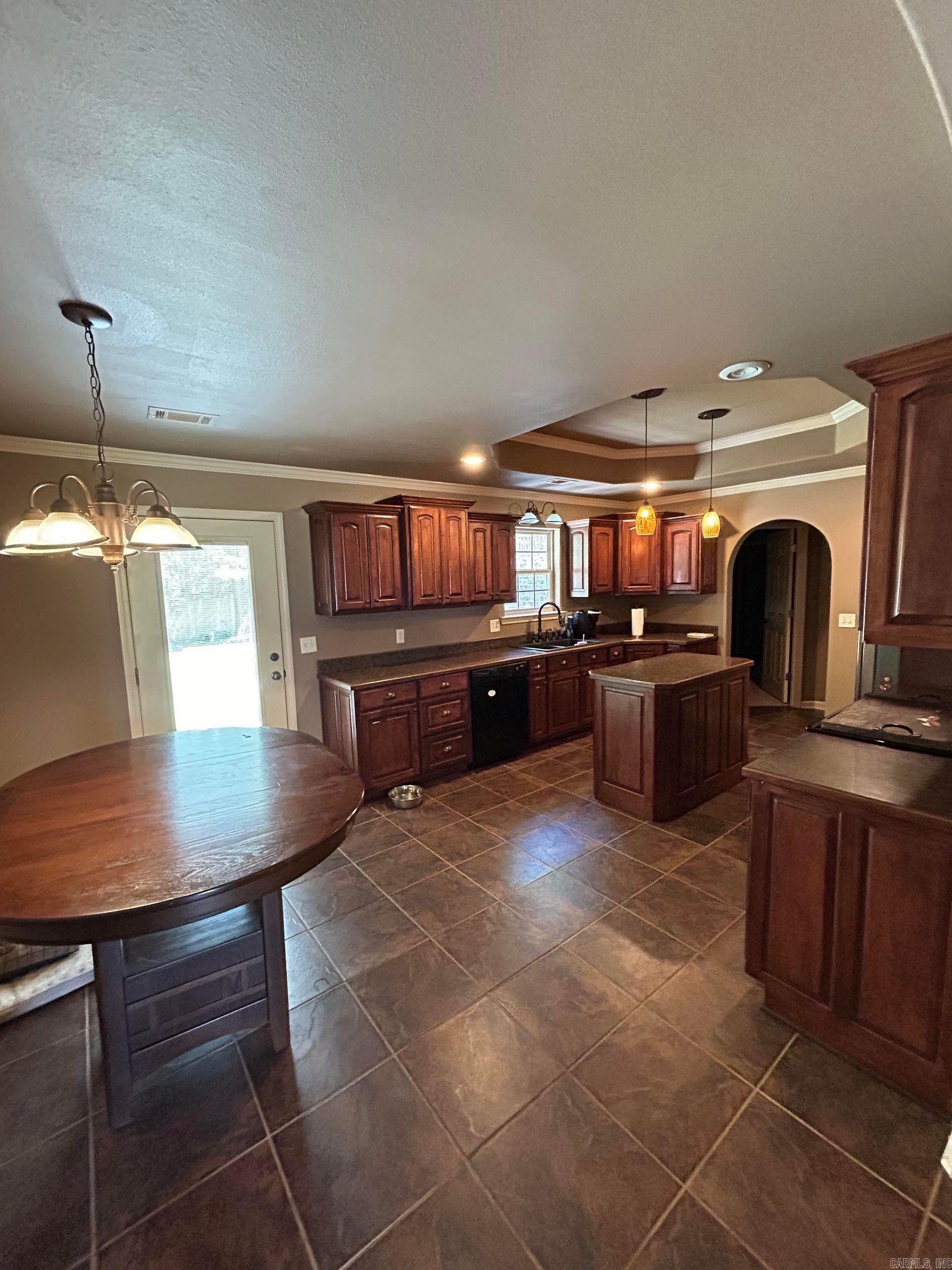 COUNTRY MEADOWS S/D - Residential