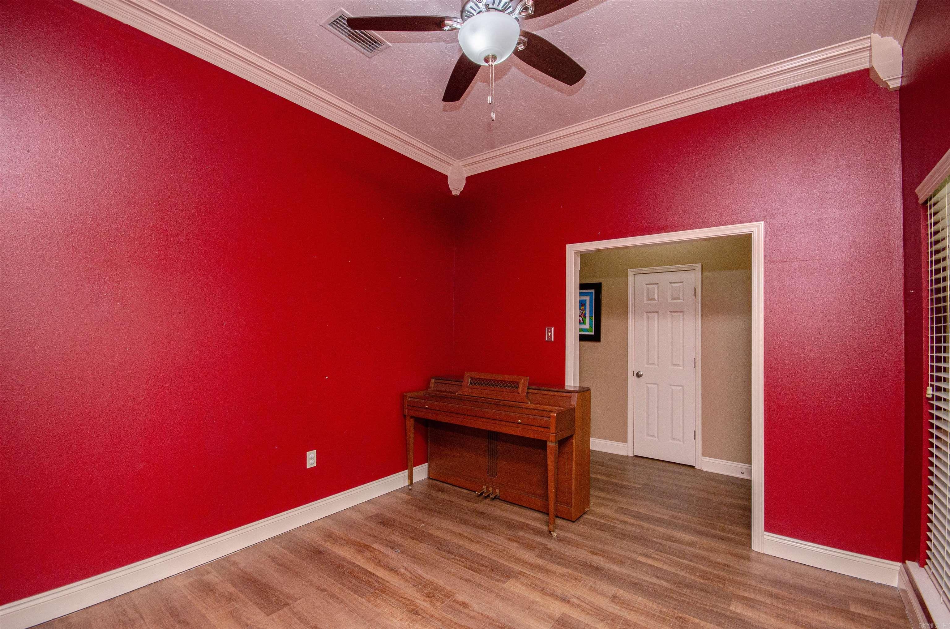 KROOKED KREEK - Residential