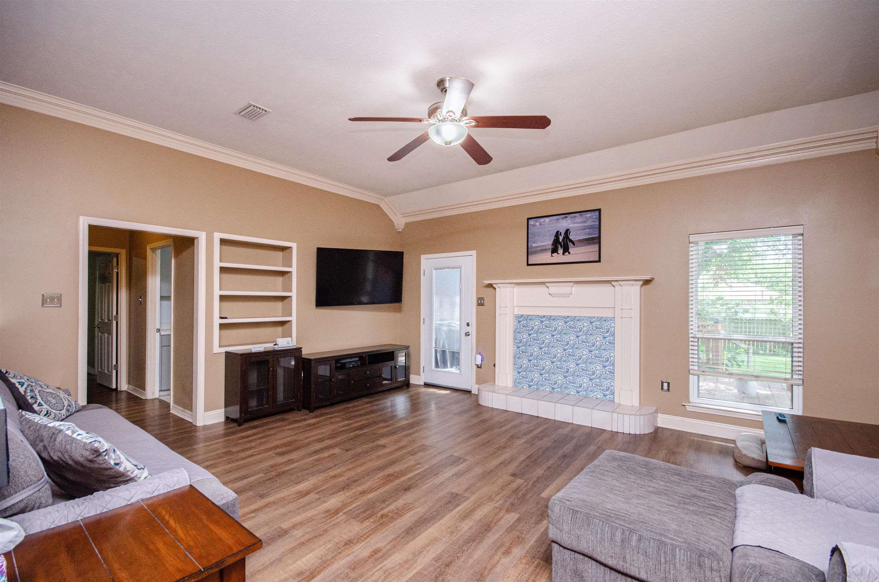 KROOKED KREEK - Residential