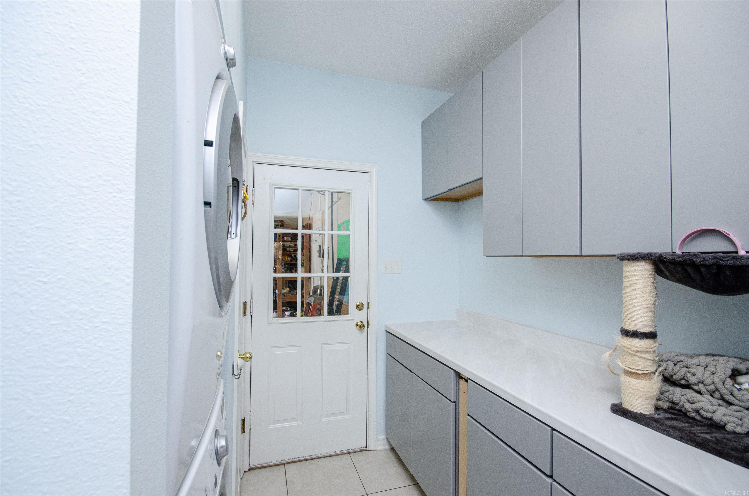 KROOKED KREEK - Residential