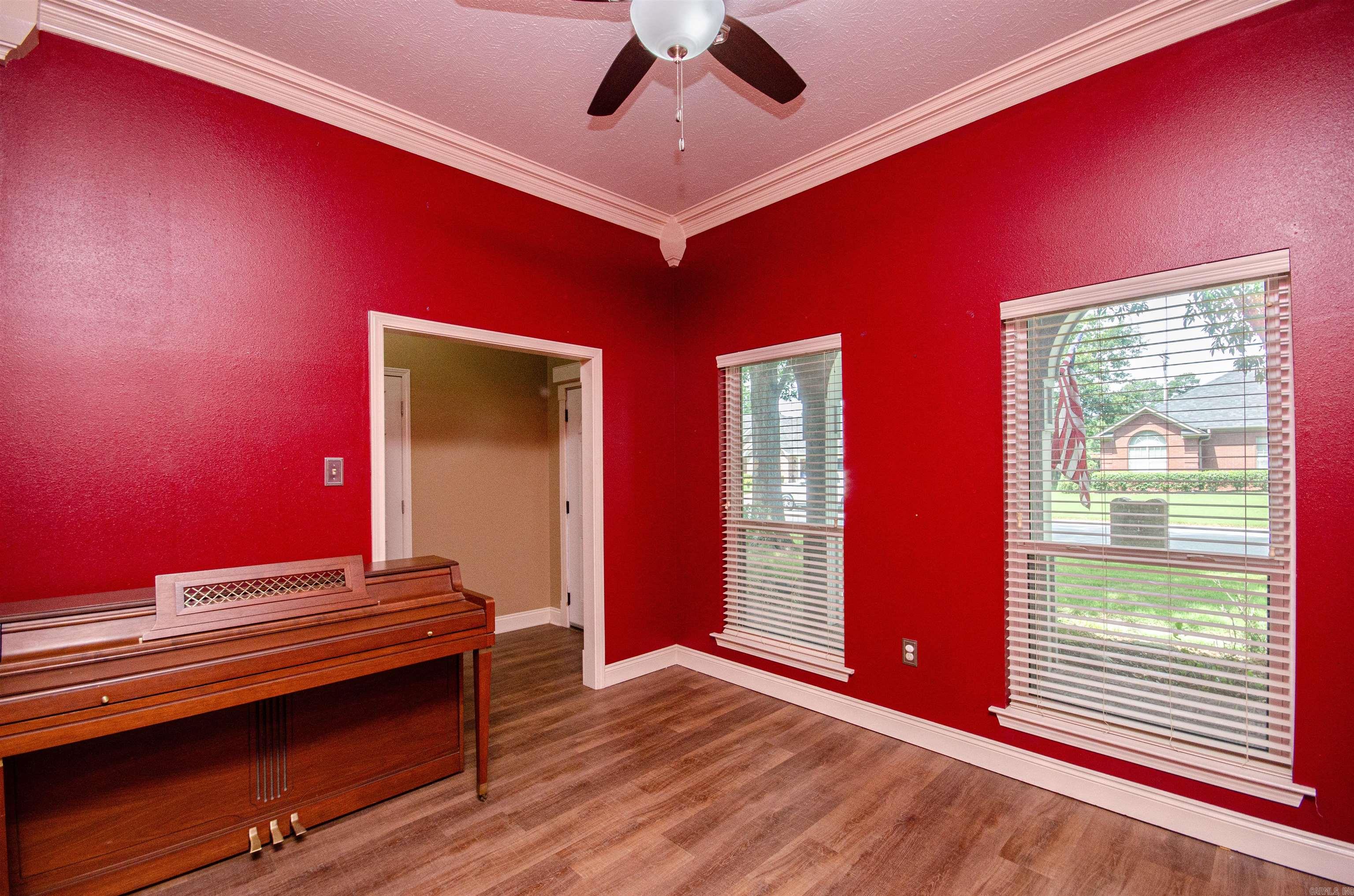 KROOKED KREEK - Residential