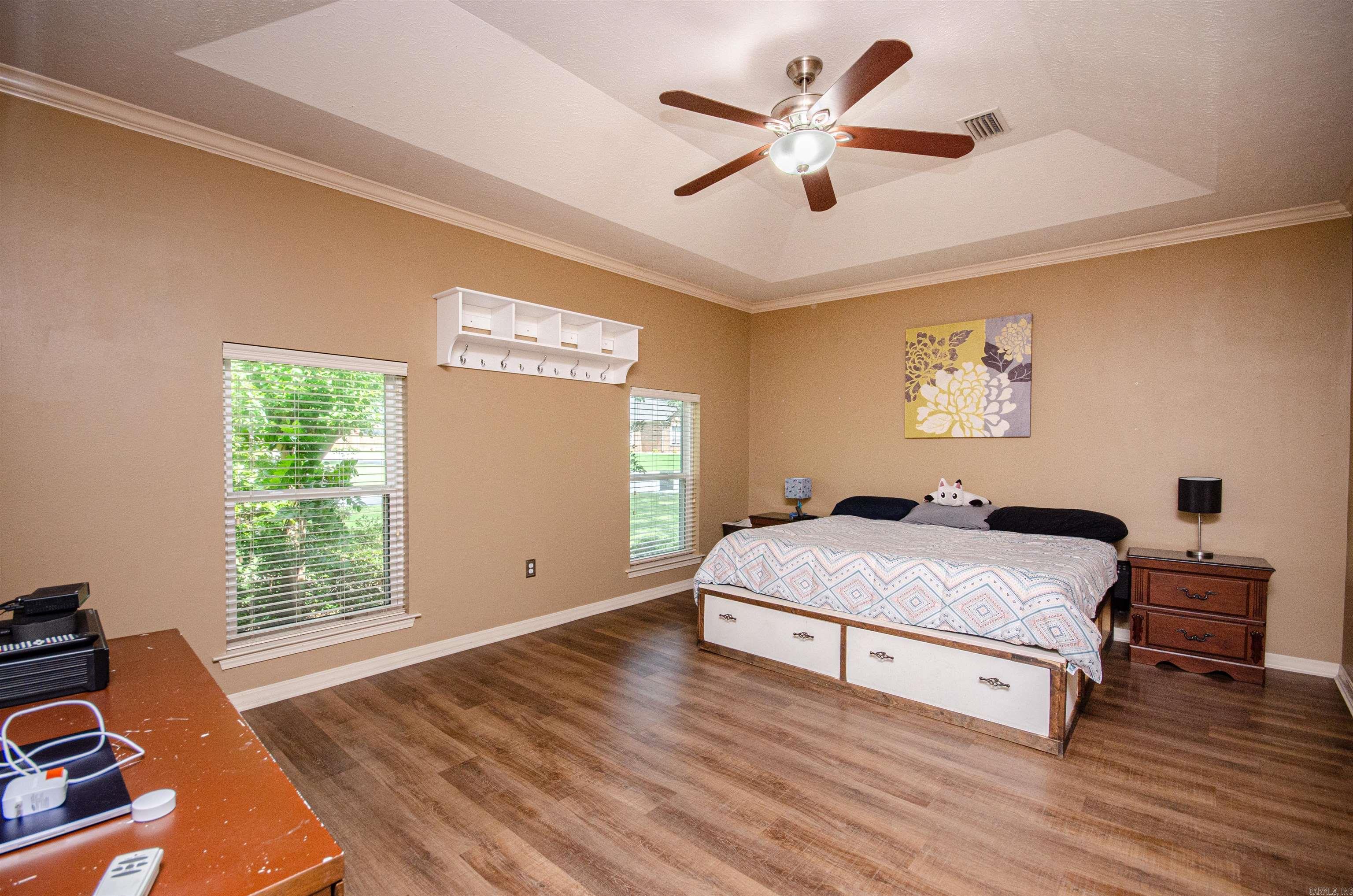 KROOKED KREEK - Residential