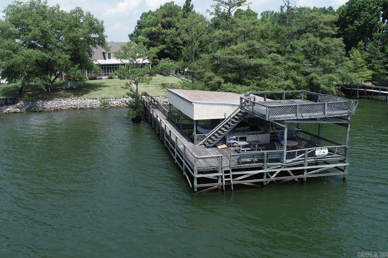 Horseshoe Lake - Residential