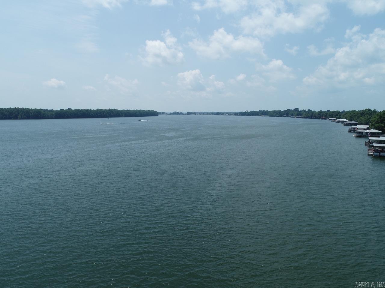 Horseshoe Lake - Residential