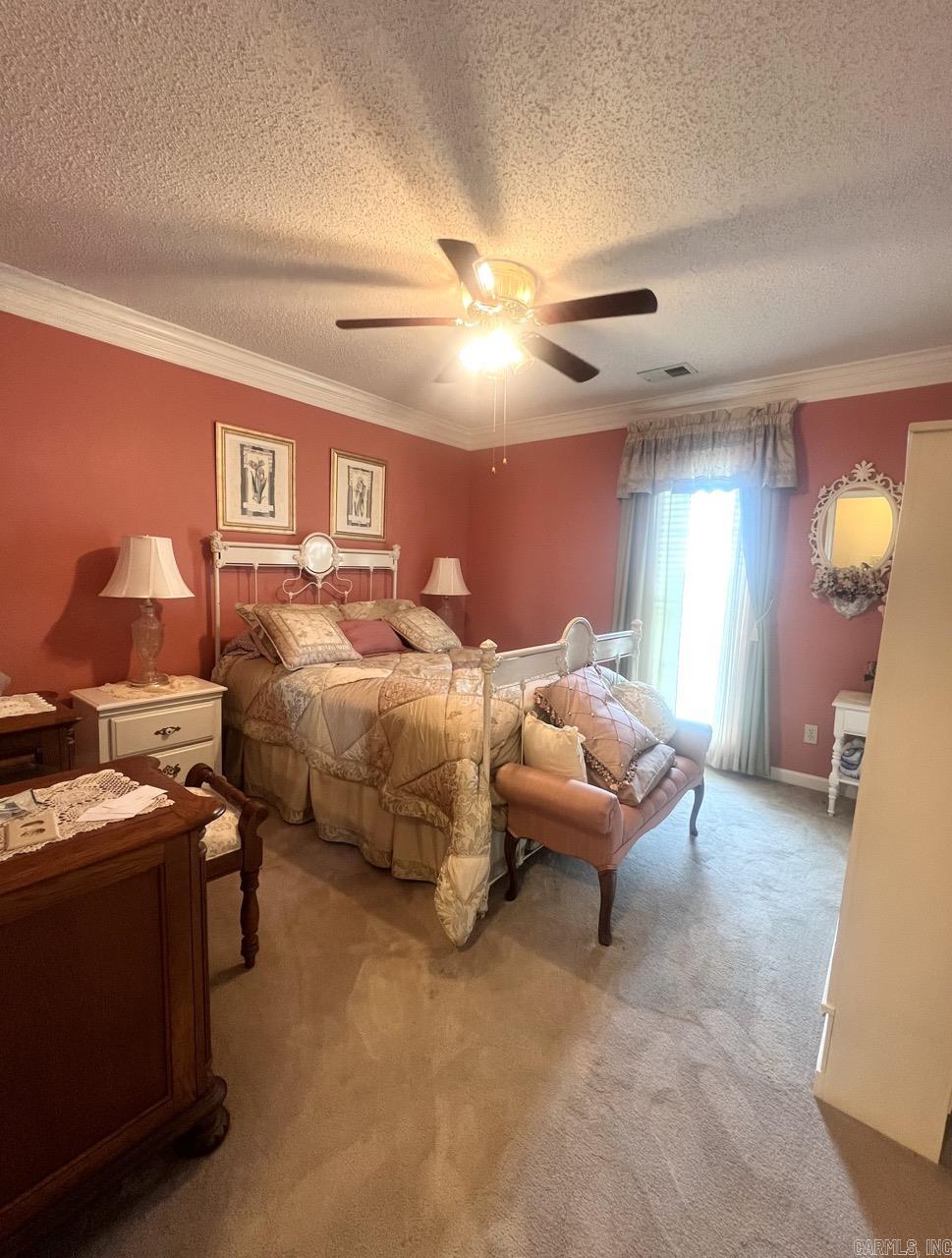 Horseshoe Lake - Residential