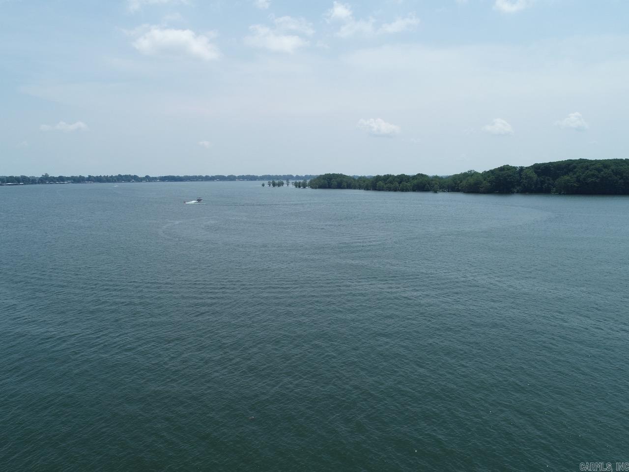 Horseshoe Lake - Residential