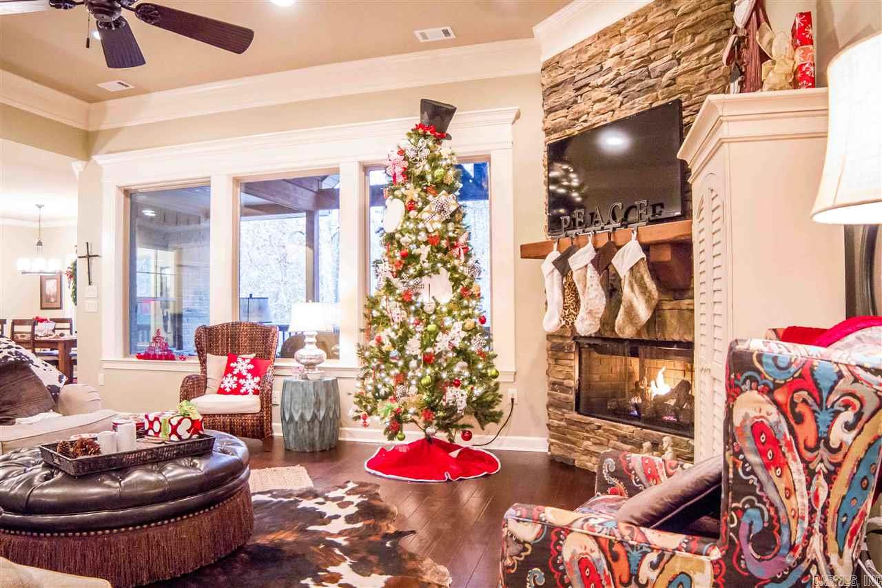 WOODLANDS EDGE - Residential