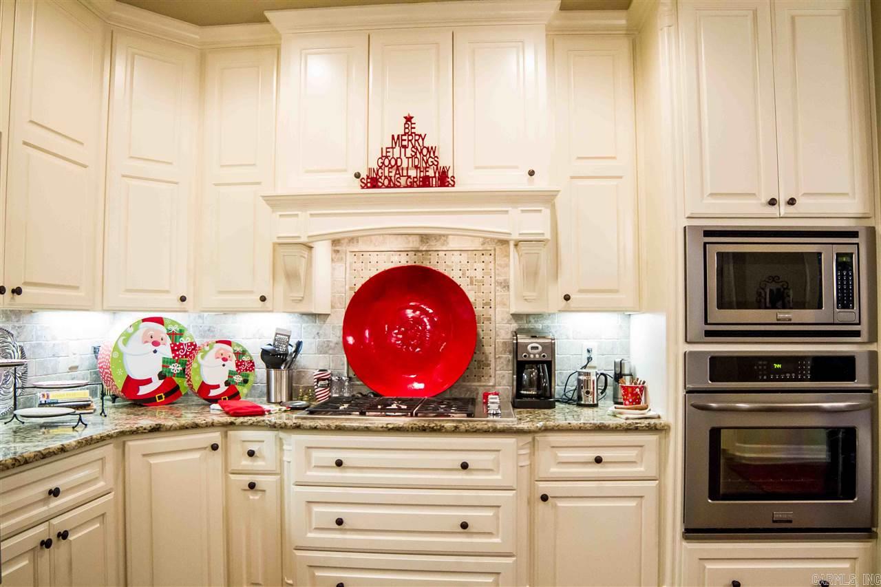 WOODLANDS EDGE - Residential