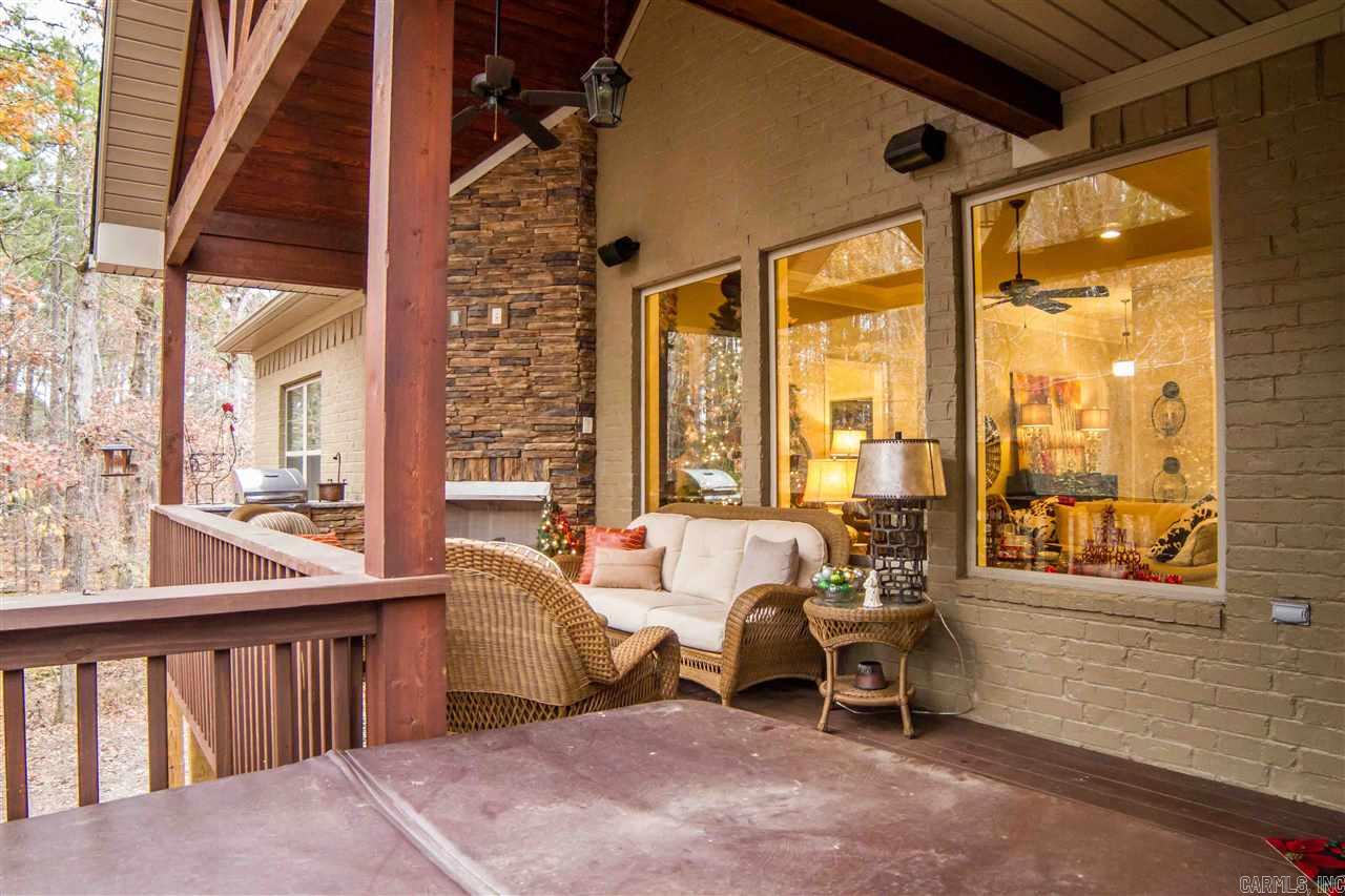 WOODLANDS EDGE - Residential