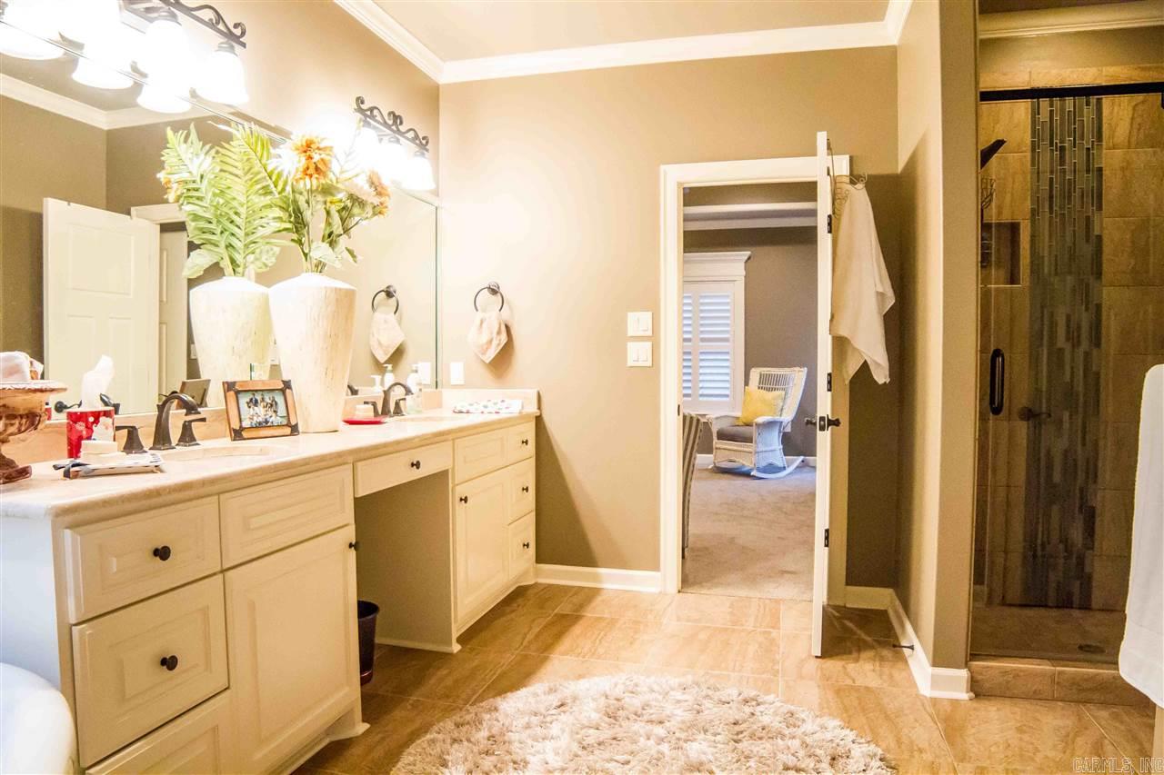 WOODLANDS EDGE - Residential