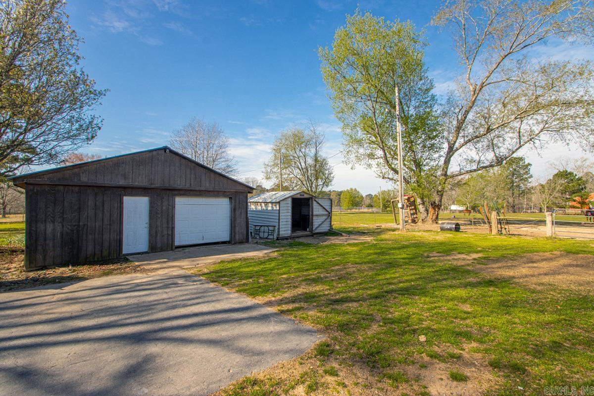 Metes & Bounds - Residential