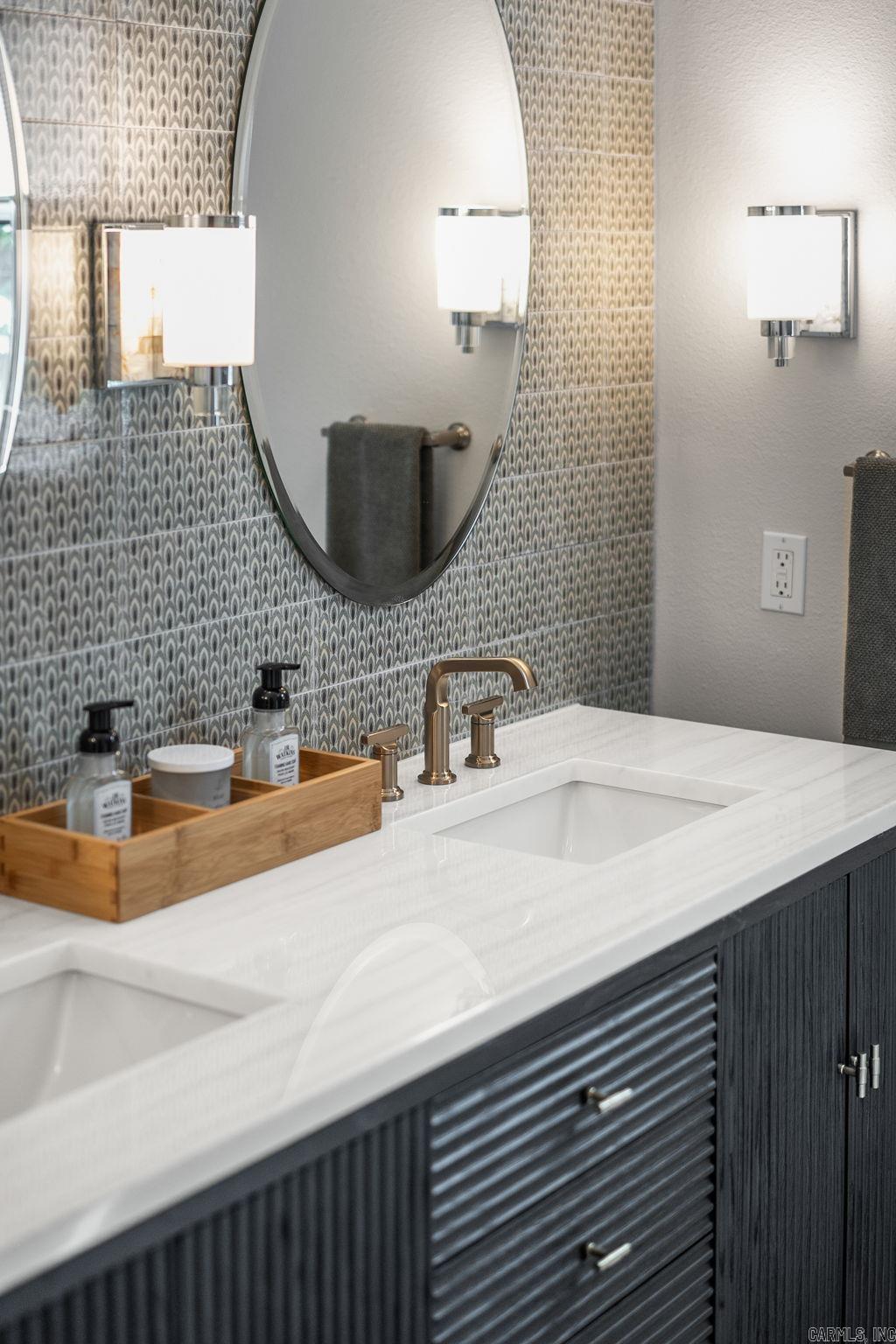 PLEASANT VALLEY - Residential