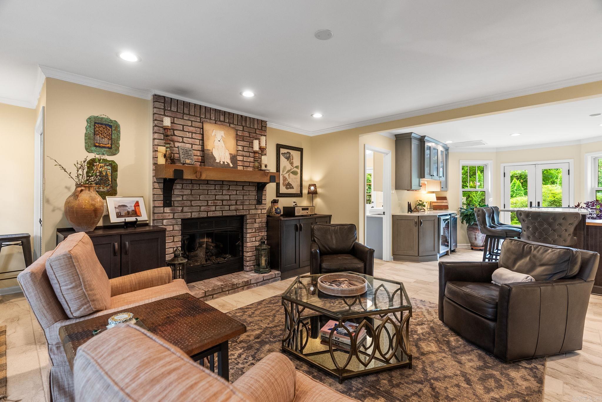 PLEASANT VALLEY - Residential