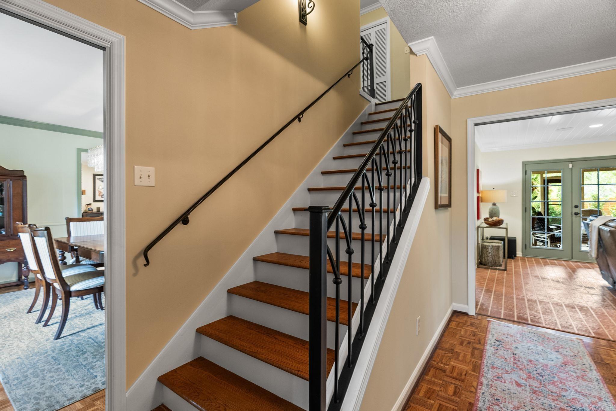 PLEASANT VALLEY - Residential