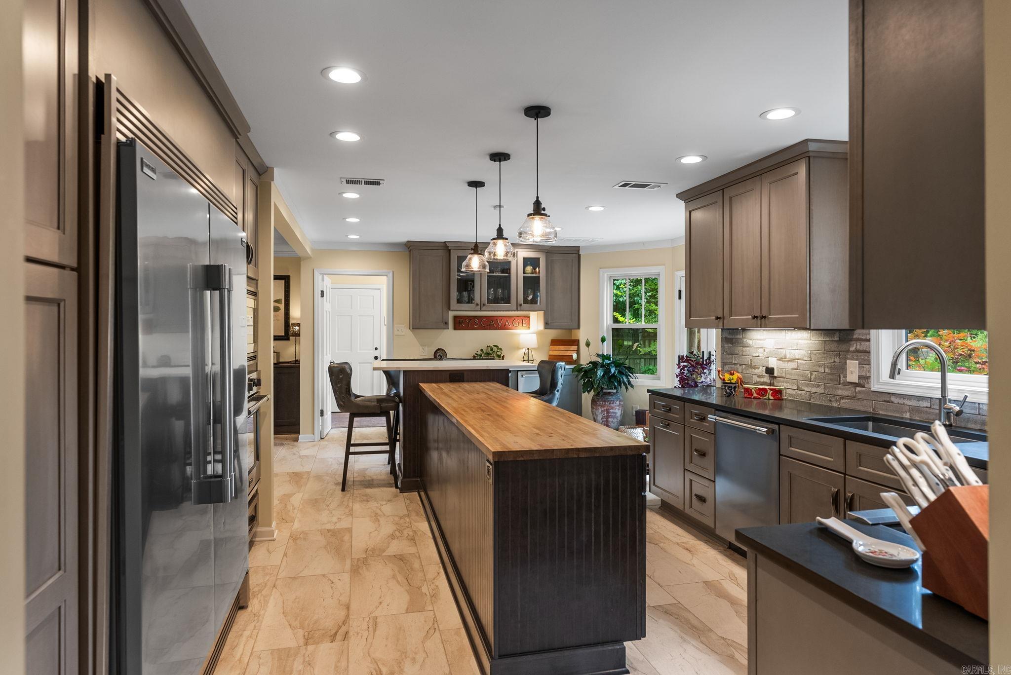 PLEASANT VALLEY - Residential