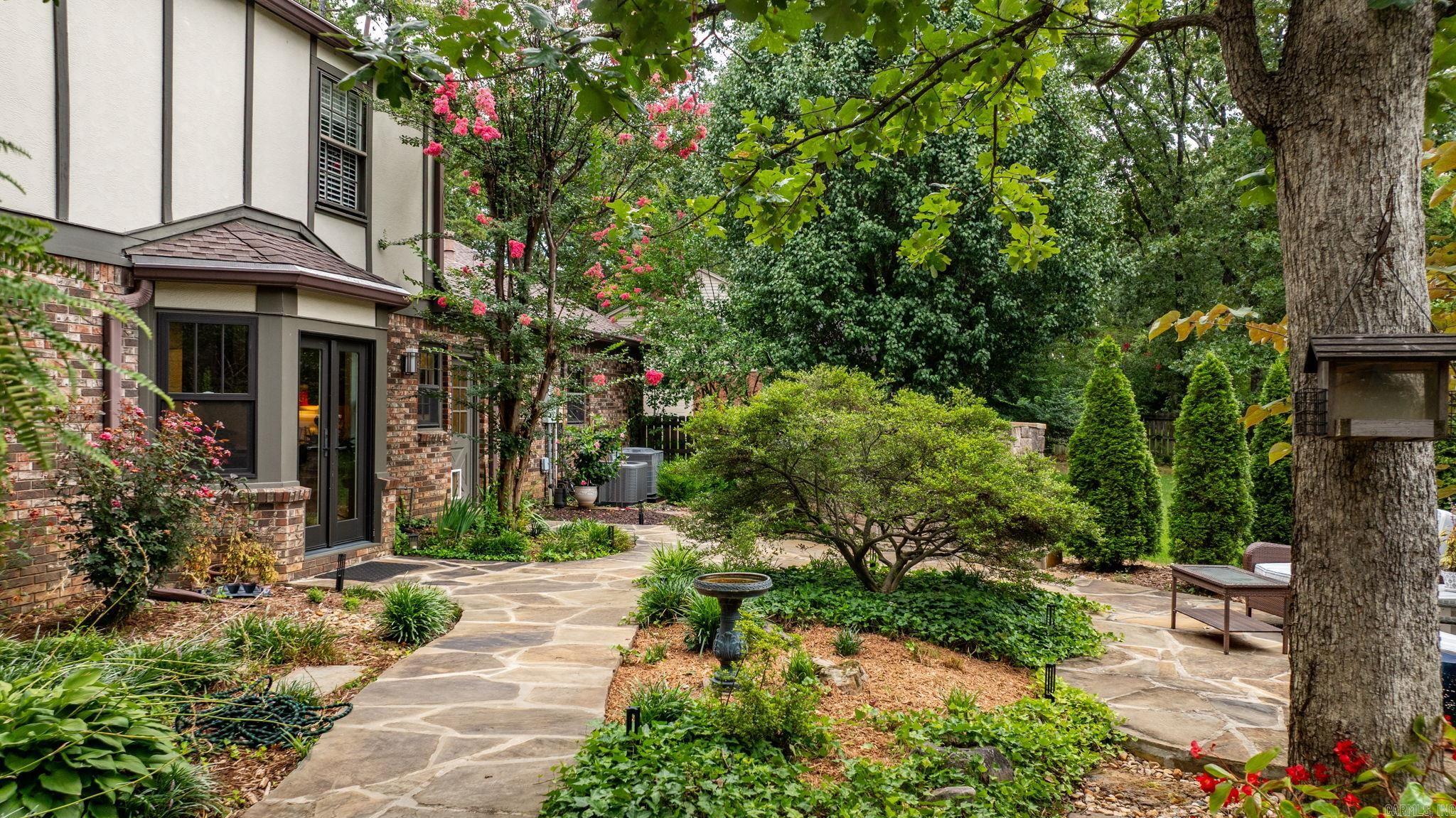 PLEASANT VALLEY - Residential