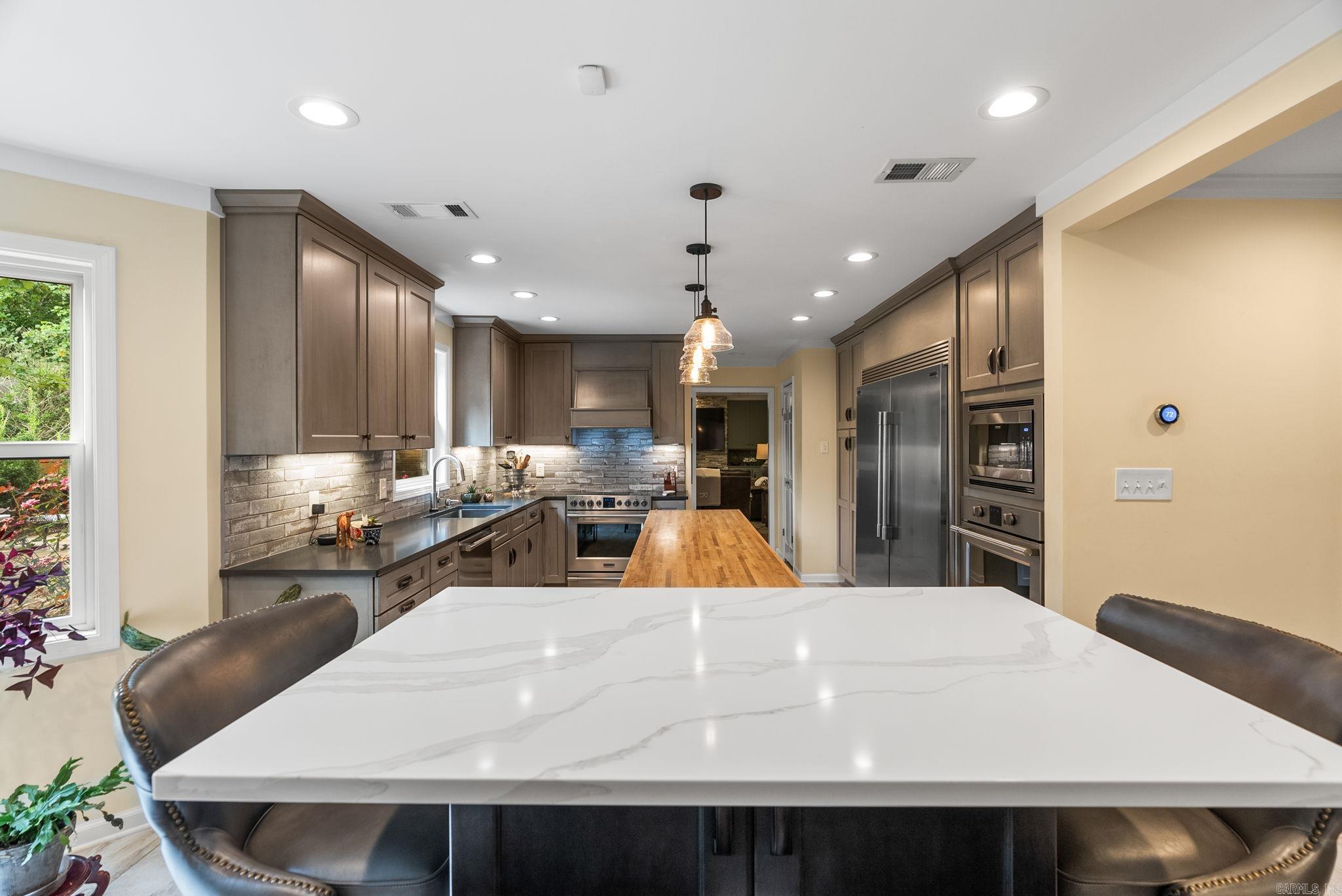 PLEASANT VALLEY - Residential