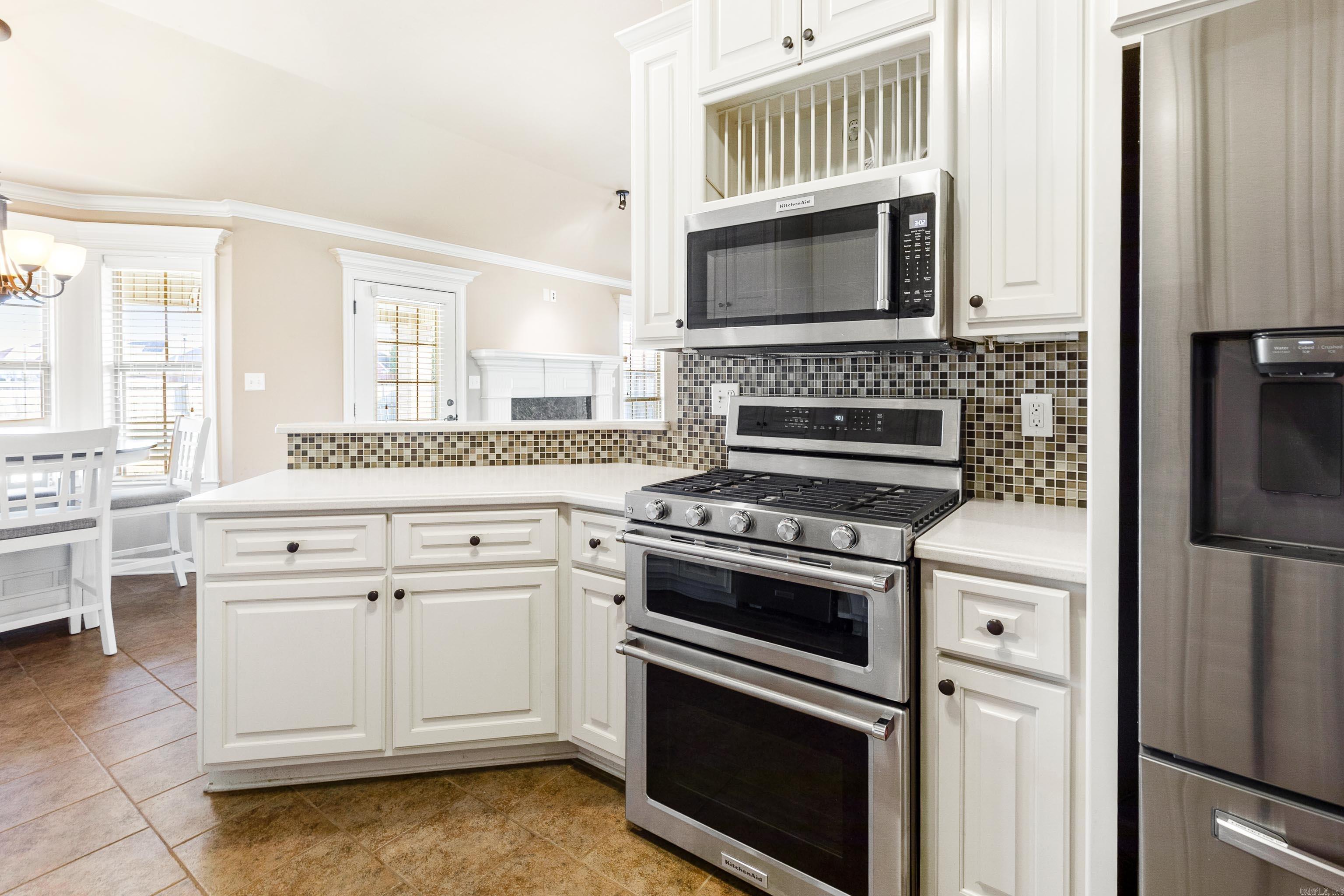 COUNTRY CLUB OF ARK THE - Residential