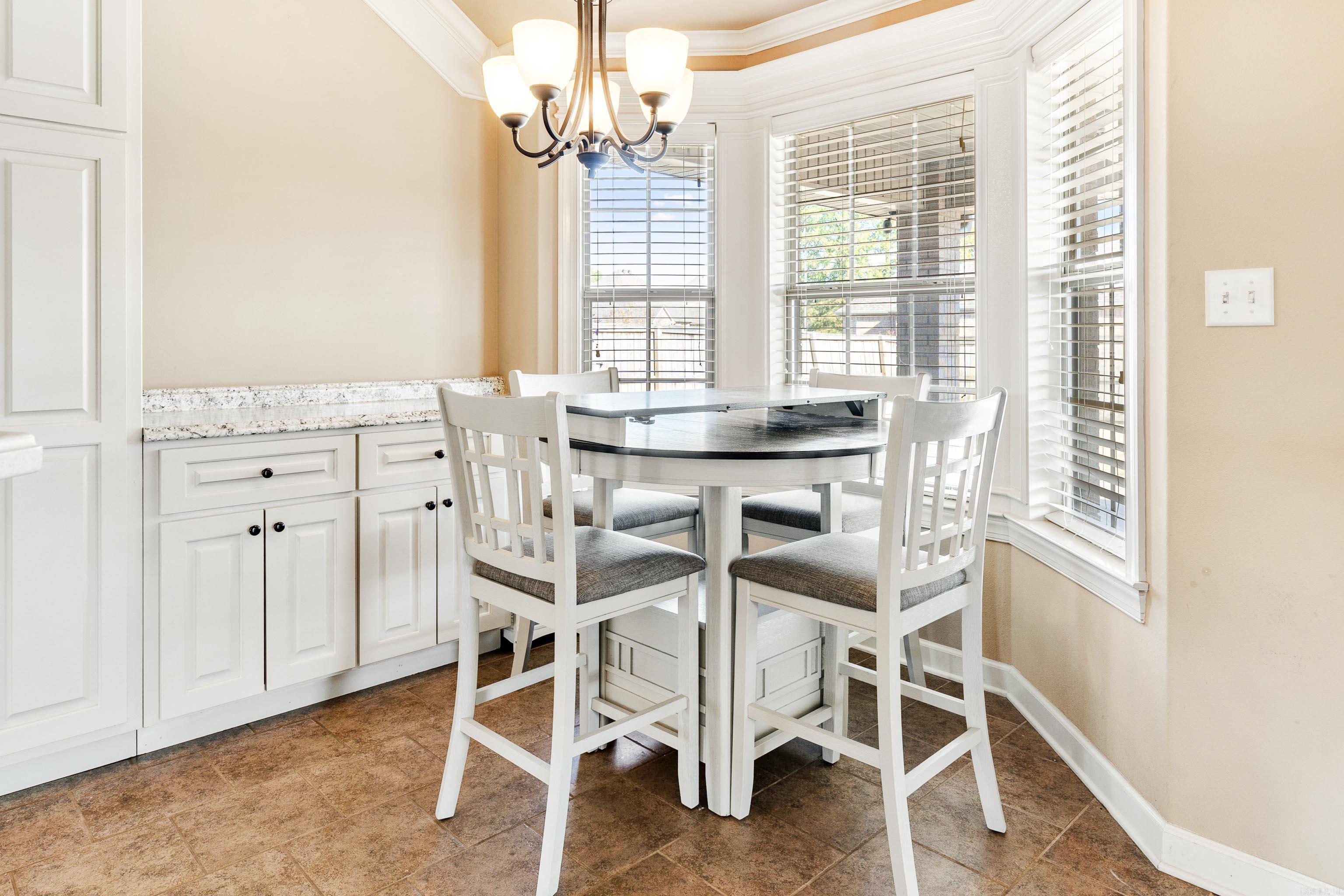 COUNTRY CLUB OF ARK THE - Residential