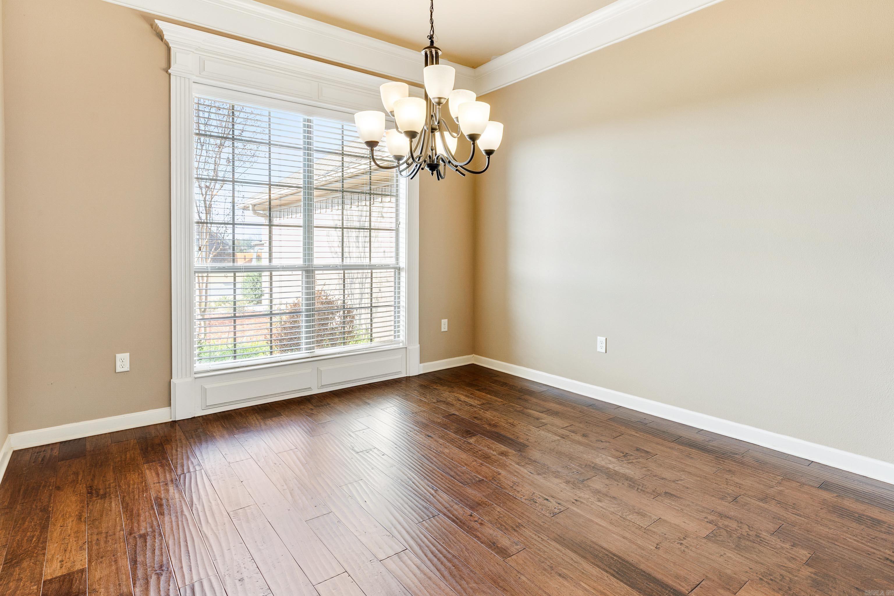 COUNTRY CLUB OF ARK THE - Residential