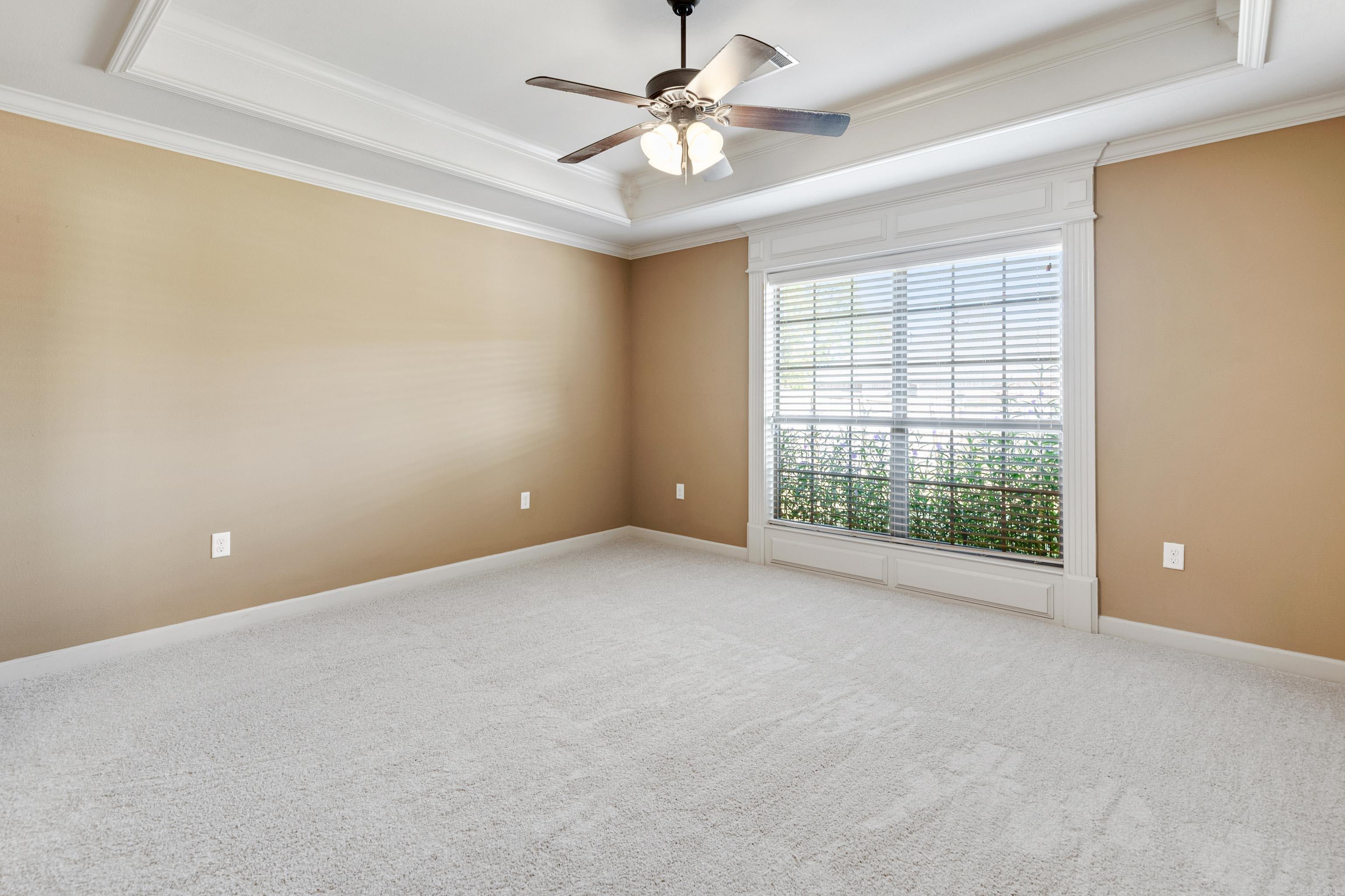 COUNTRY CLUB OF ARK THE - Residential