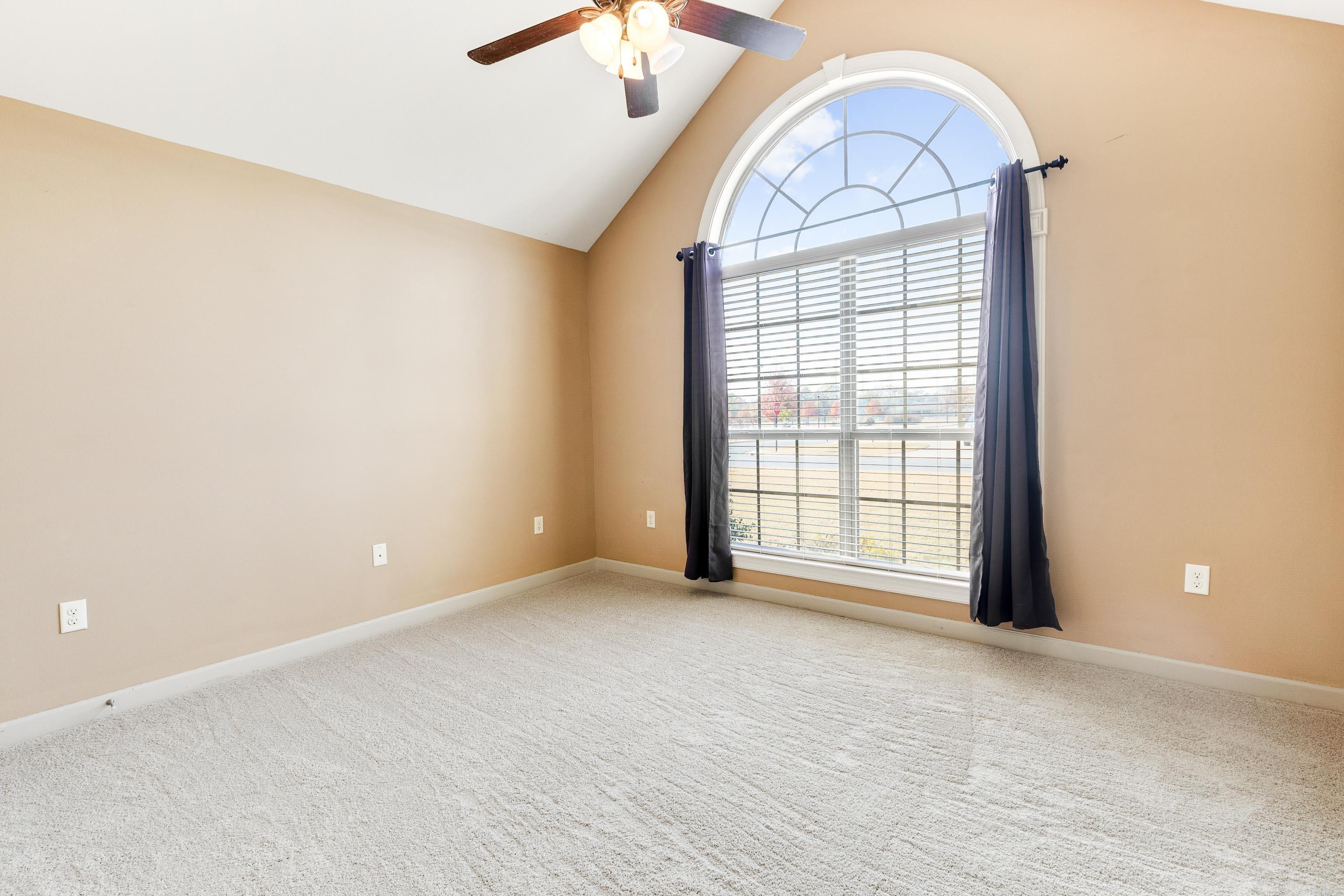 COUNTRY CLUB OF ARK THE - Residential