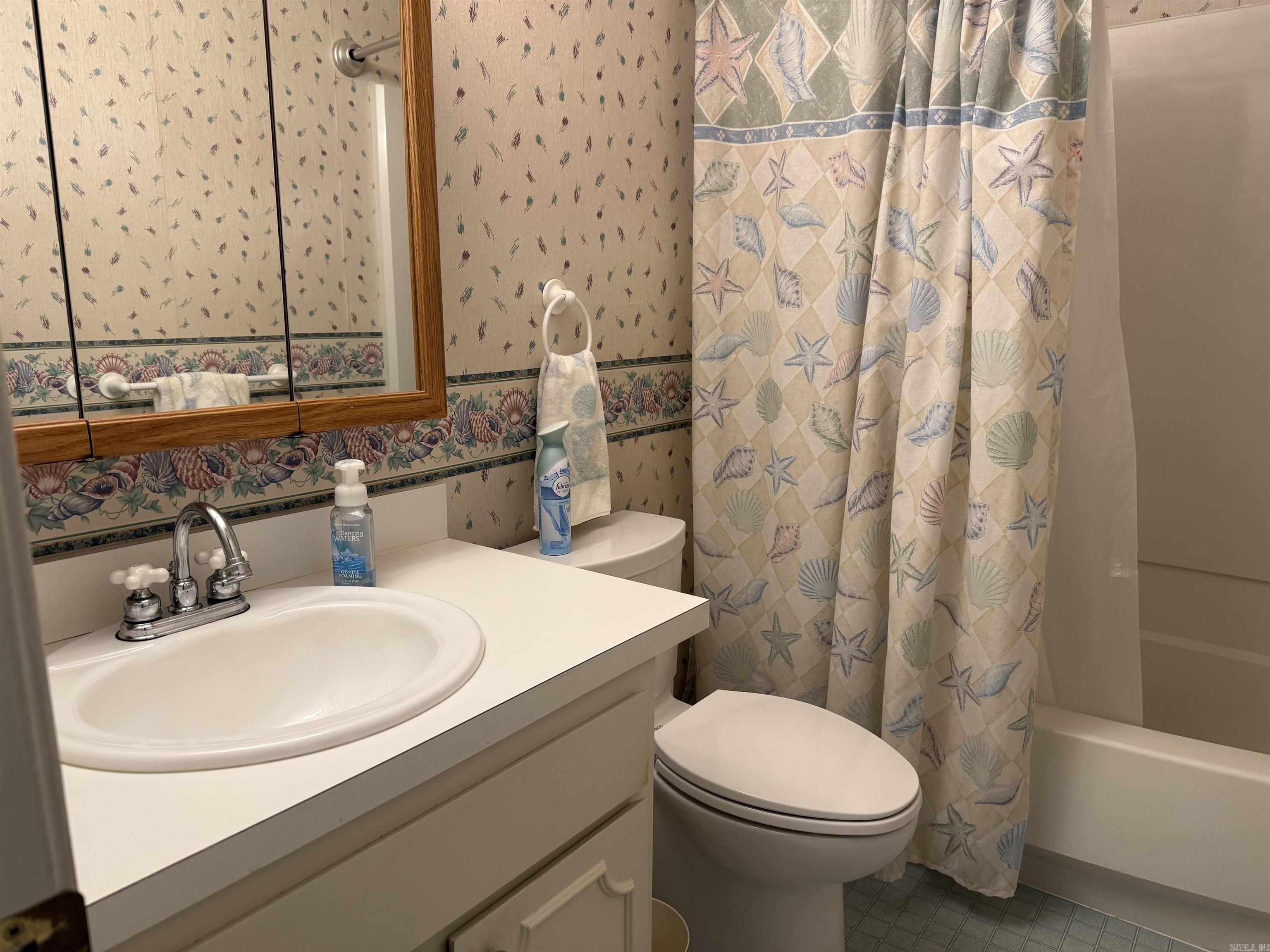 CHELSEA GLADE - Residential