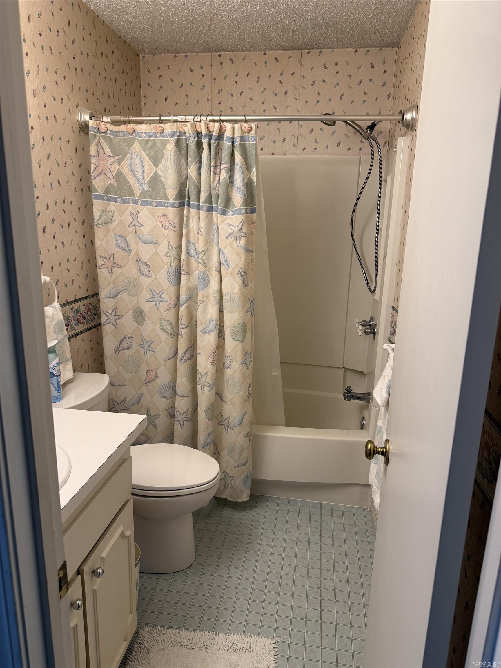 CHELSEA GLADE - Residential
