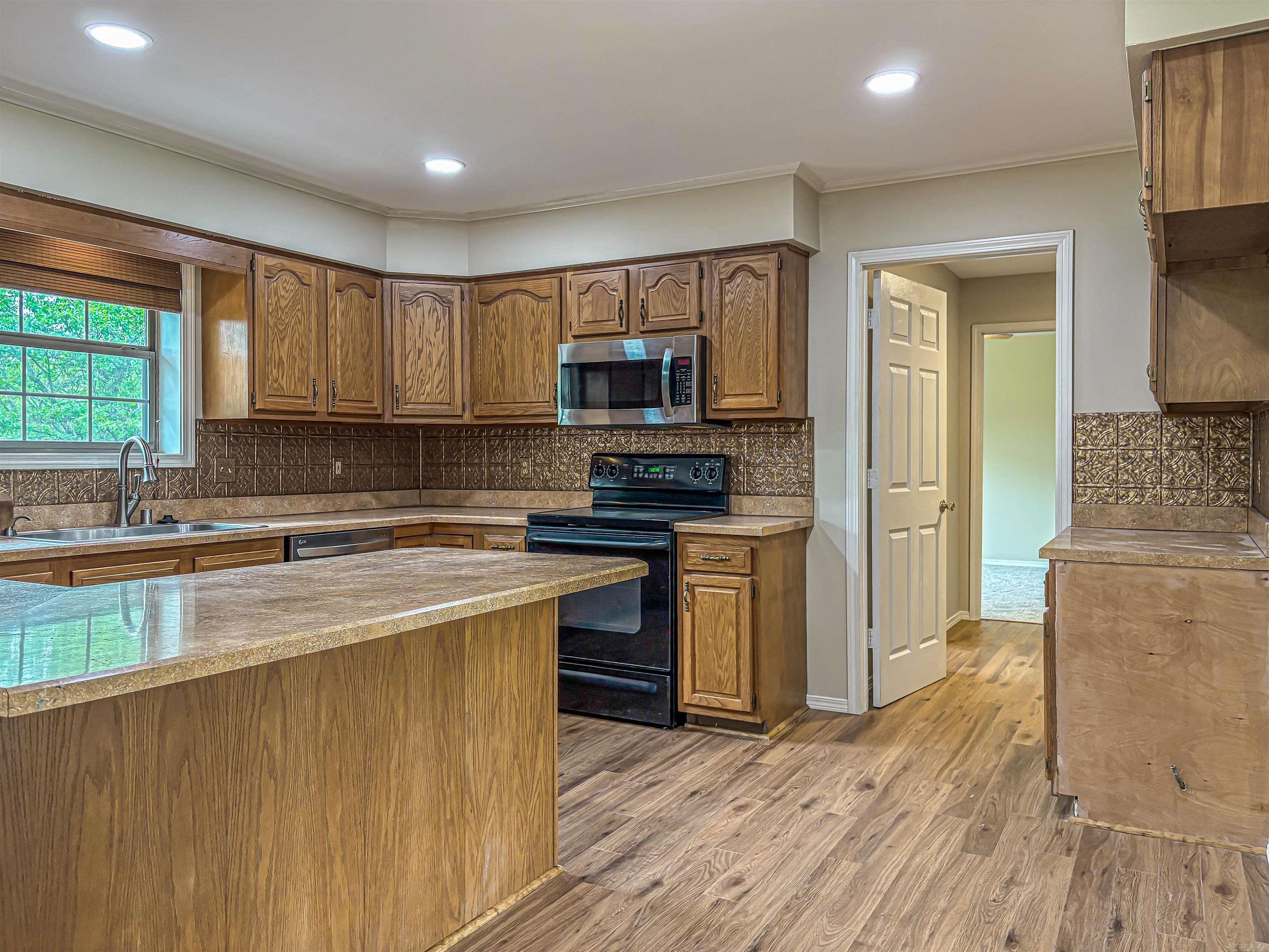 RAINBOW - Residential