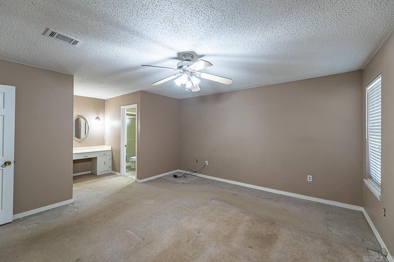 East Meadow - Residential