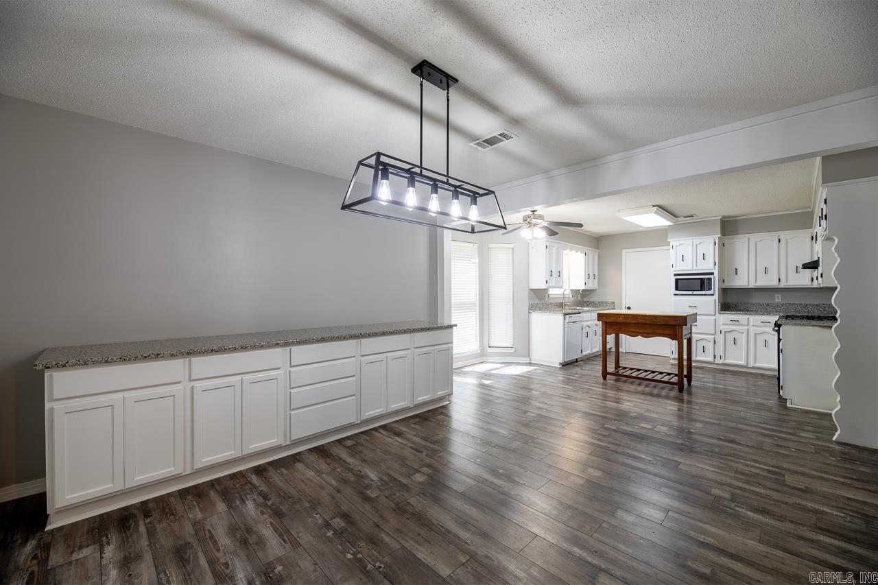 East Meadow - Residential