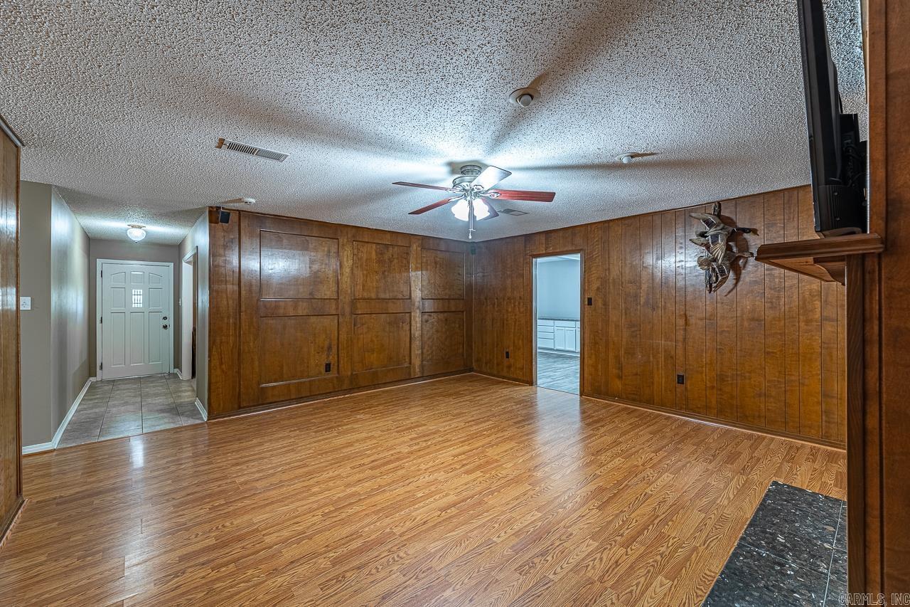 East Meadow - Residential