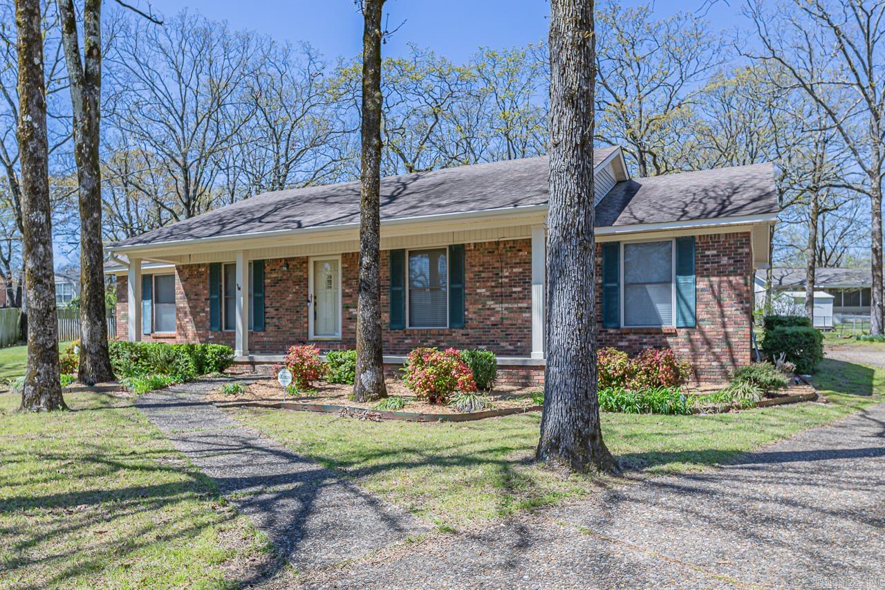 East Meadow - Residential