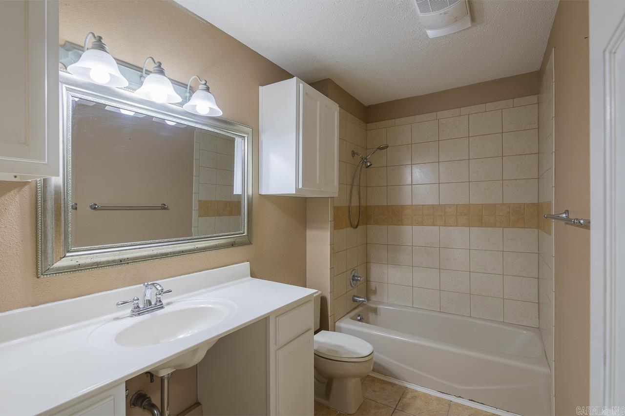 East Meadow - Residential