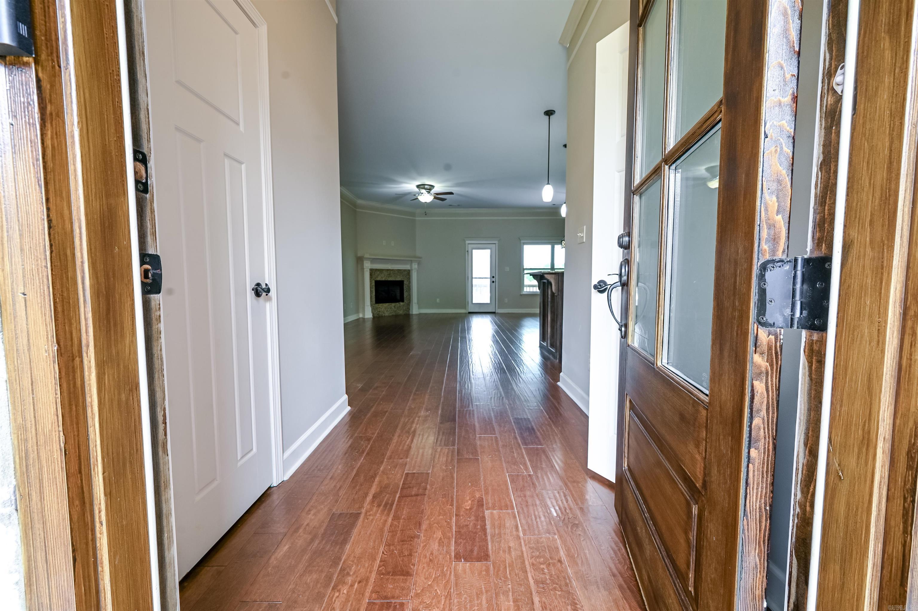 OAK GLENN - Residential