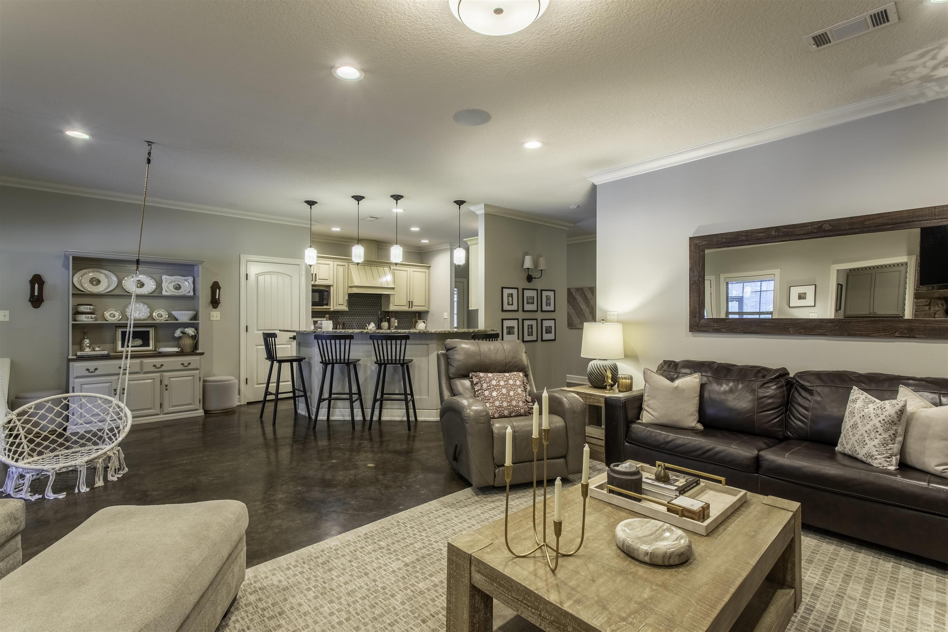 WINDING RIDGE - Residential