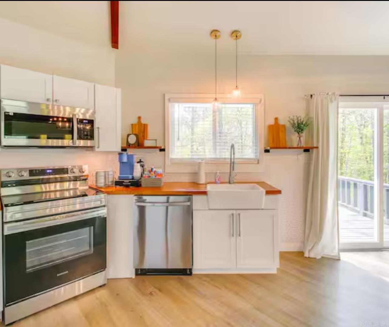 DIAMONDHEAD - Residential