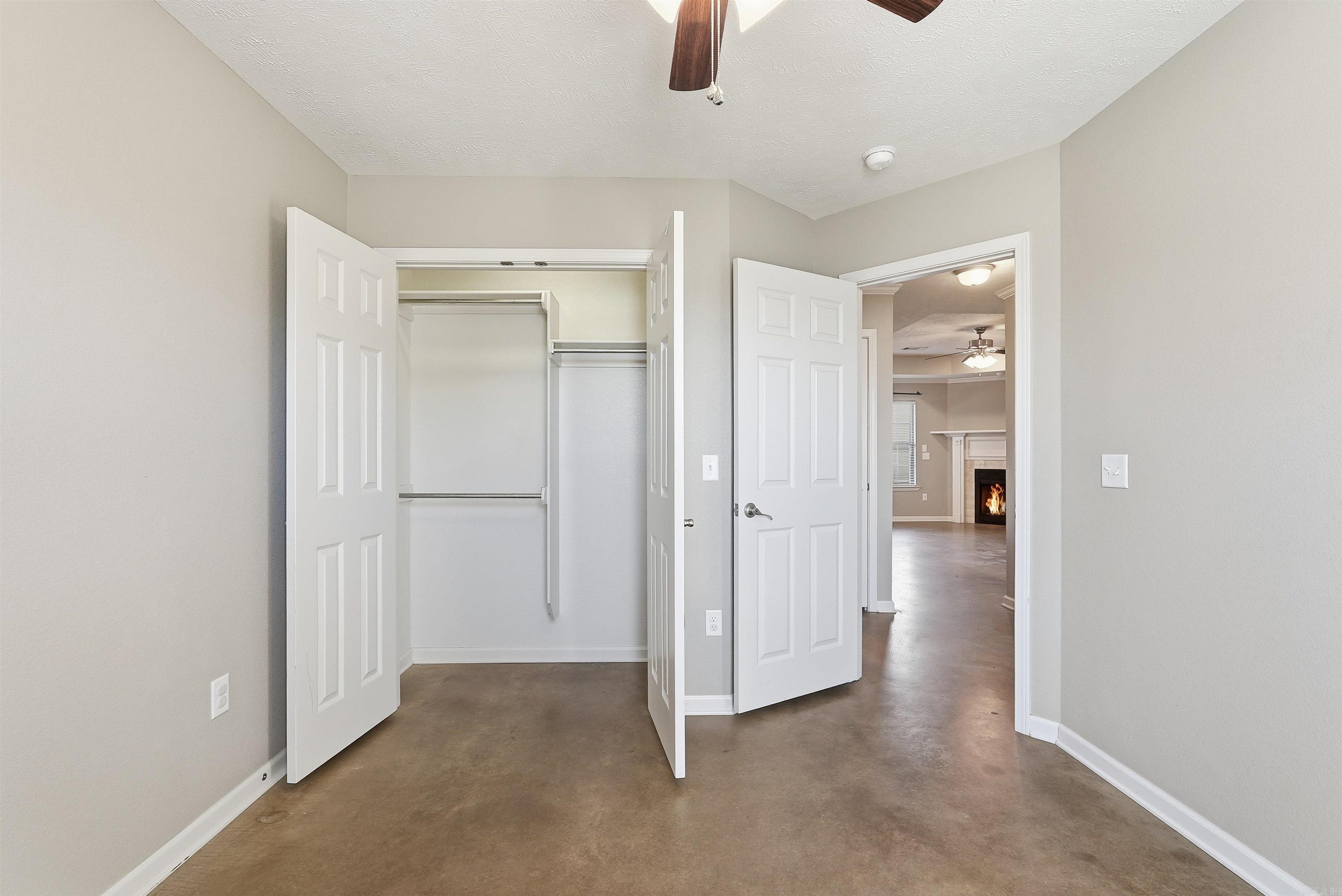 SAGEBRUSH COVE - Residential