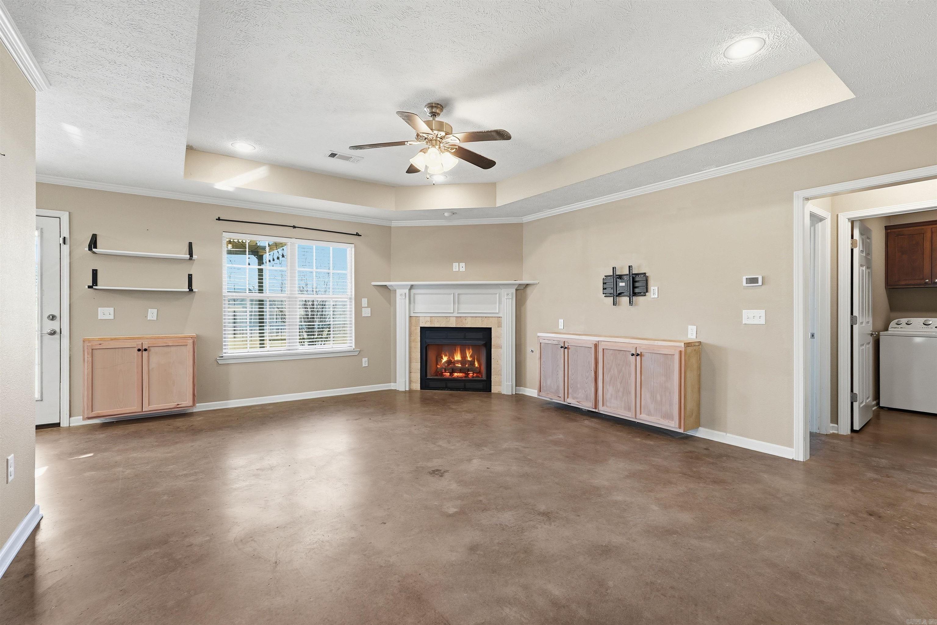 SAGEBRUSH COVE - Residential