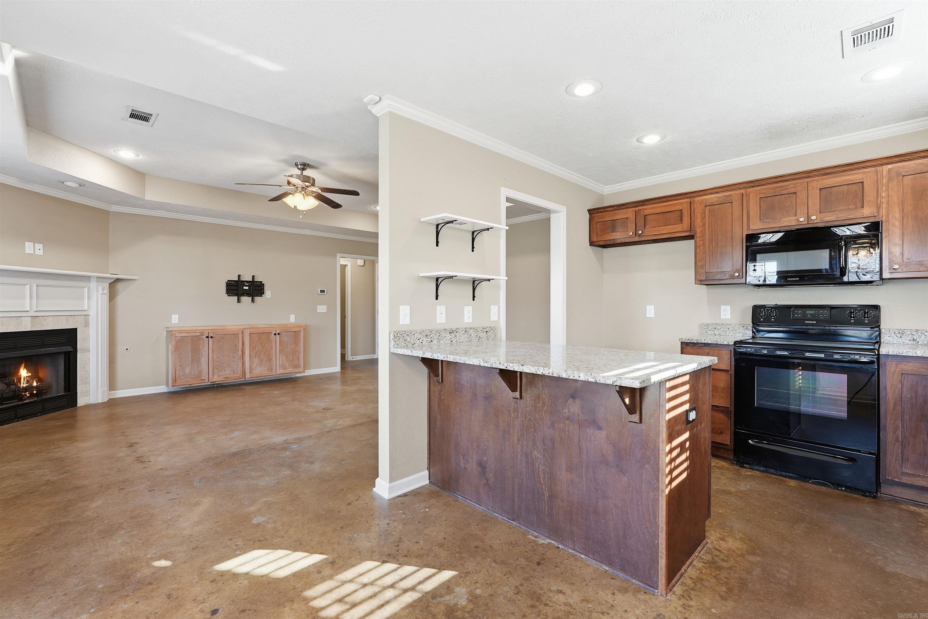 SAGEBRUSH COVE - Residential