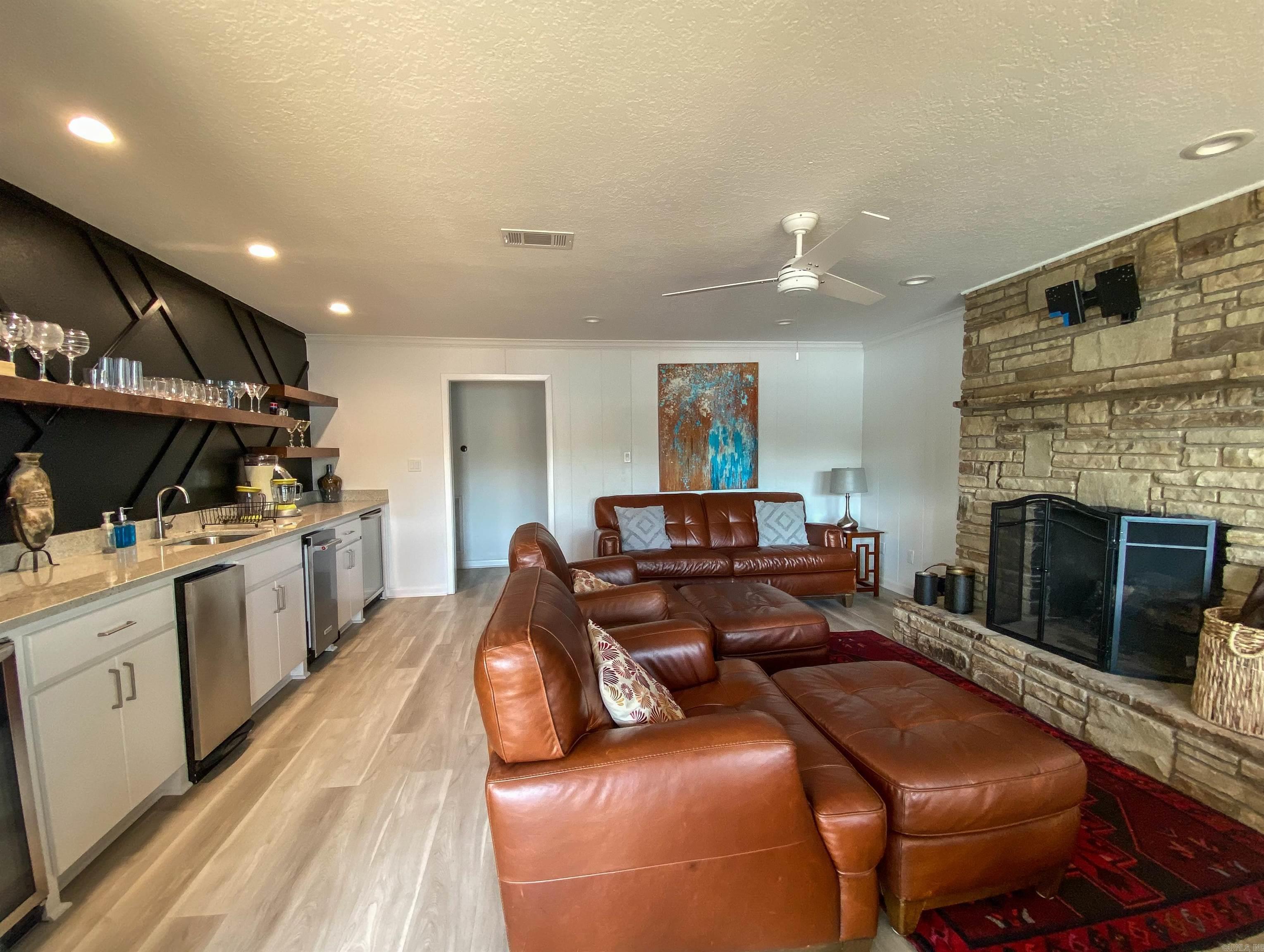 DOGWOOD HAVEN - Residential