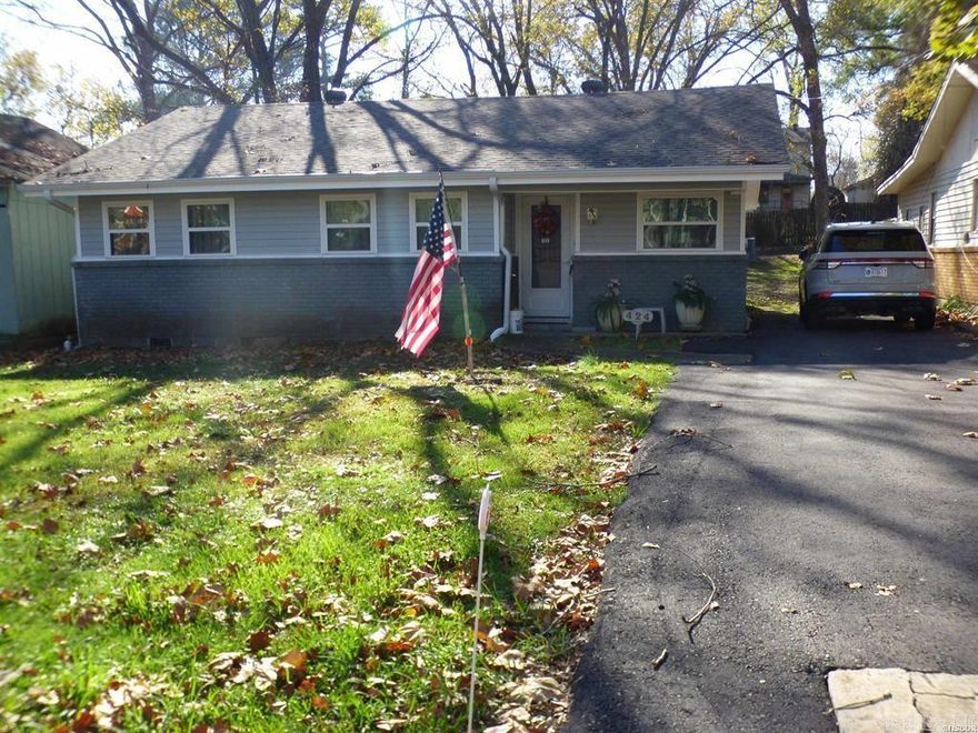 Well maintained home, walking distance to Oaklawn Racing, new roof, new windows, new siding , gas heat and air 5 years old, gas hot water heater, new garbage disposal. Shown by appointment.