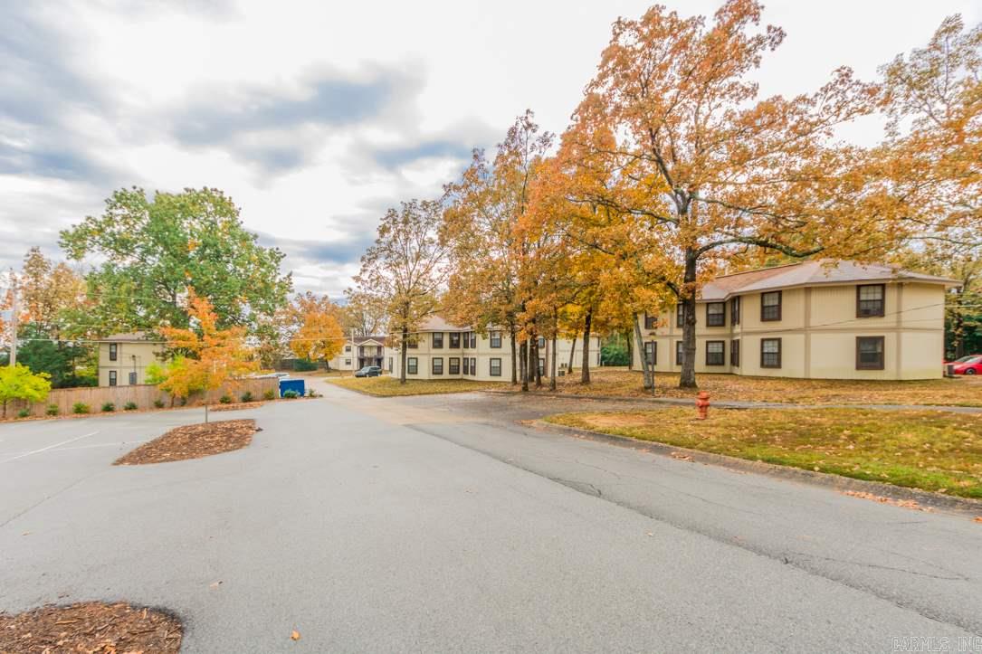 Beautiful Renovated 2Bd/1ba apartment, Second Floor with Balcony, centrally located in Sherwood. Virtual Walk-through NOW Available - Click on the link below (model apartment). https://my.matterport.com/show/?m=6vFbHsxo7xB&brand=0 Charming family & pet-friendly community offers two-bedroom apartments, featuring an open floor plan with spacious kitchens, washer and dryer connections, wardrobes, a central HVAC system, and a patio or balcony. Furnished with kitchen appliances. New flooring, ceiling fans & blinds. Amenities: Residents Dog Park, Picnic Area, Green Community Spaces Application fee: $45 Monthly Rent: $725+ $25 pet rent if applicable. Security deposit $725 None-refundable Pet fee: $350 Residents pay for Water and Electric Disclaimer- Please Note: 1. Due to multiple apartments available for rent, photos may differ from the available apartments. Please contact the Leasing agent to arrange showing of available apartments. 2. All apartments are the same layout and finish, some have Granite countertops and some do not. Some have white and some black appliances. Sherwood is a great place to live. Close to the action but far from the noise!