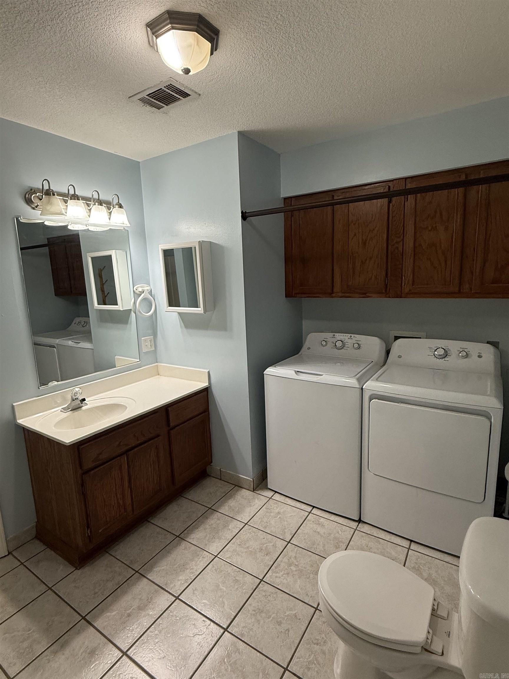 Craddock & Roberts - Residential